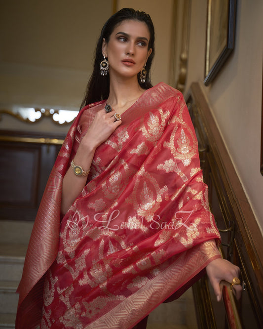 Red Dual Tone Handloom Weaving Organza Saree With Blouse Piece