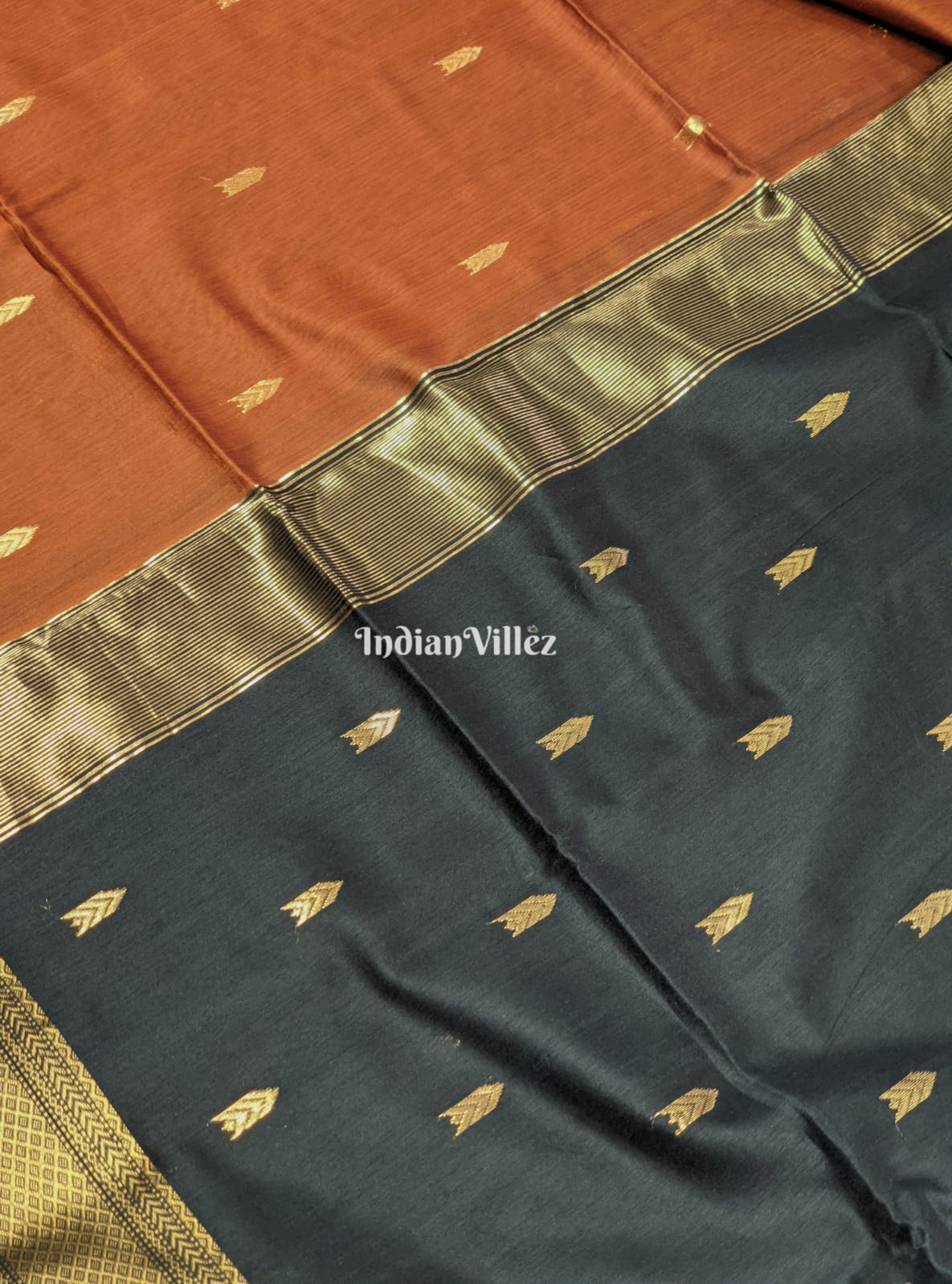 Russet Brown Black Maheshwari Handloom Silk * Cotton Saree