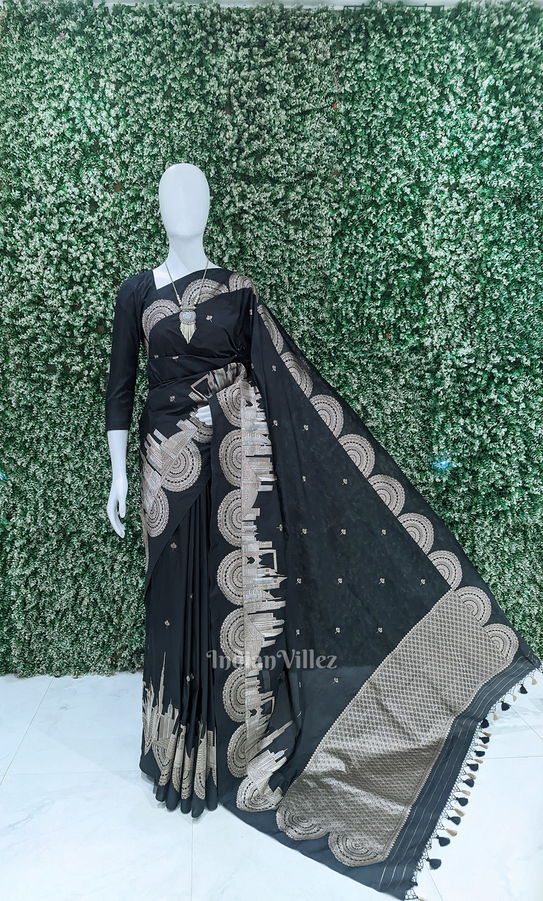 Black Buta Handwoven Banarasi Katan Silk Saree with Kashi Ghat Weaves