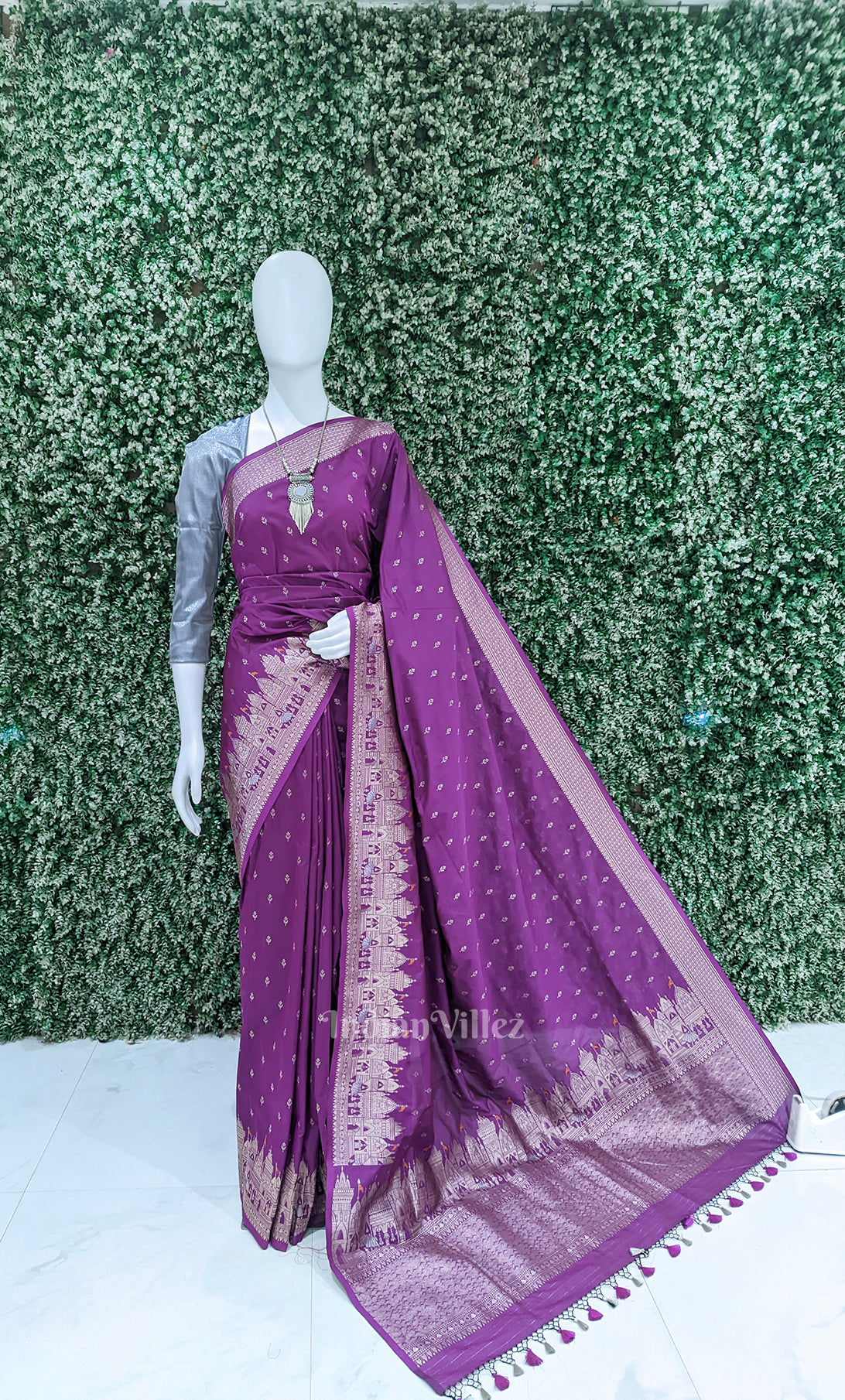 Bright Purple Buta Handwoven Banarasi Katan Silk Saree with Kashi Ghat Weaves