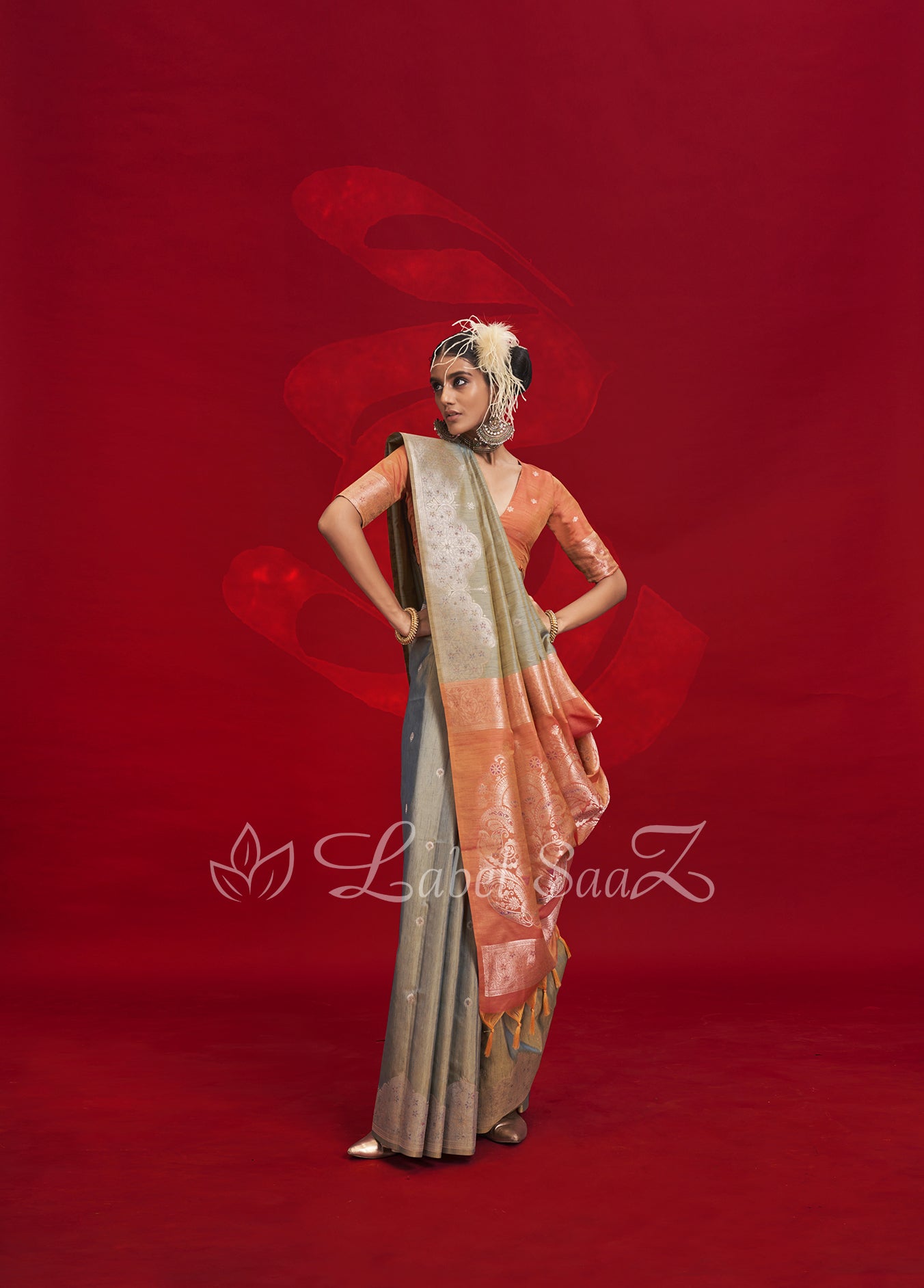 Grey Tussar Silk Handloom Weaving Silk Saree 