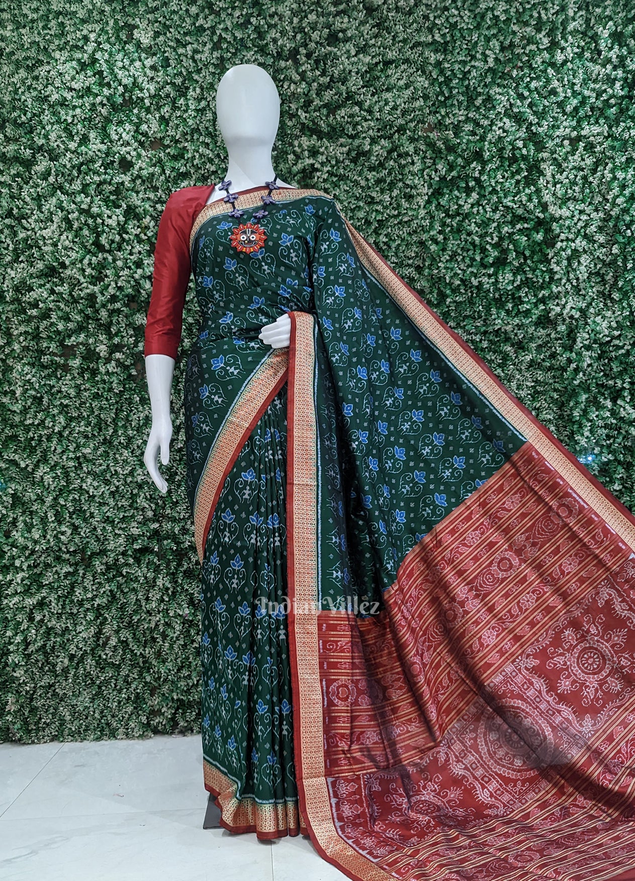 Green Red Tribal Theme Odisha Ikat Sambalpuri Silk Saree