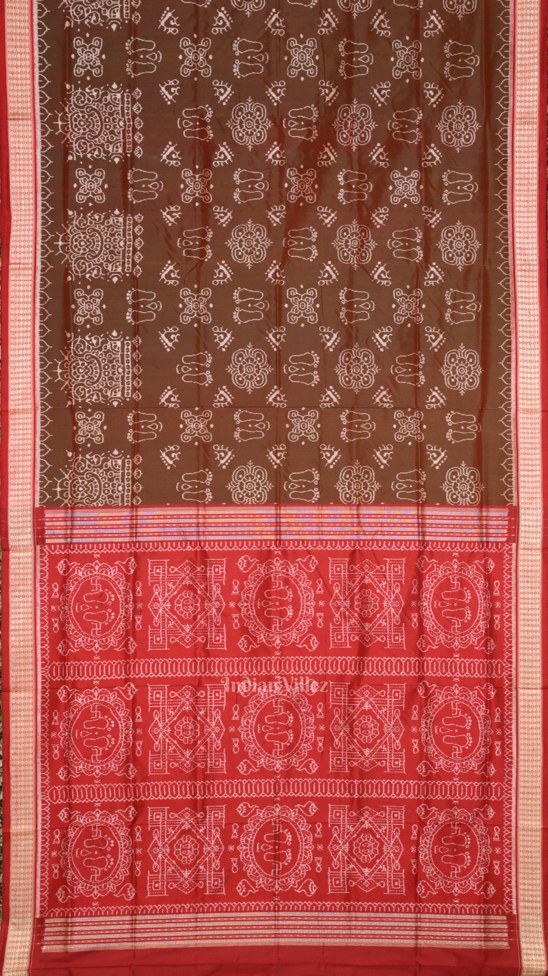 Maroon Dual Tone  Jhoti Theme Odisha Handloom Sambalpuri Silk Saree 