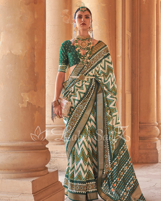 Green White Leheriya Pochompolly Ikat Saree