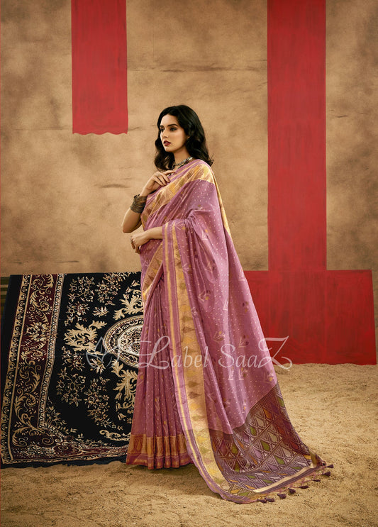 Onion Pink Weaving Silk Zari Saree With Tassels 