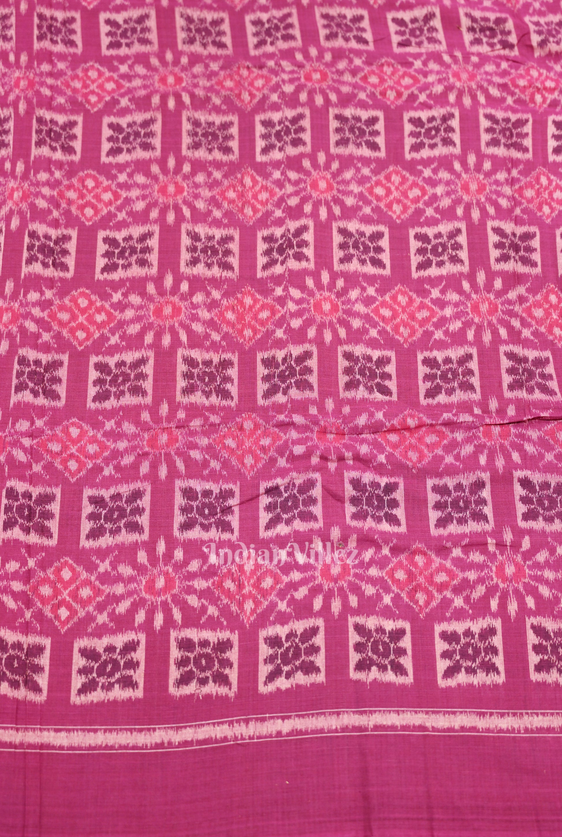 Magenta Pink Jhoti Theme Sambalpuri Odisha Ikat Cotton Fabric