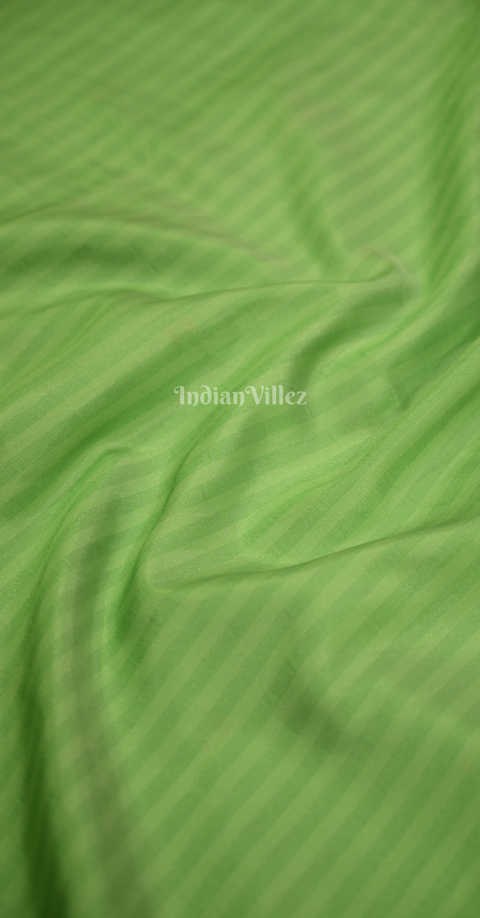 Green Multicoloured Soft Silk Weaving Saree
