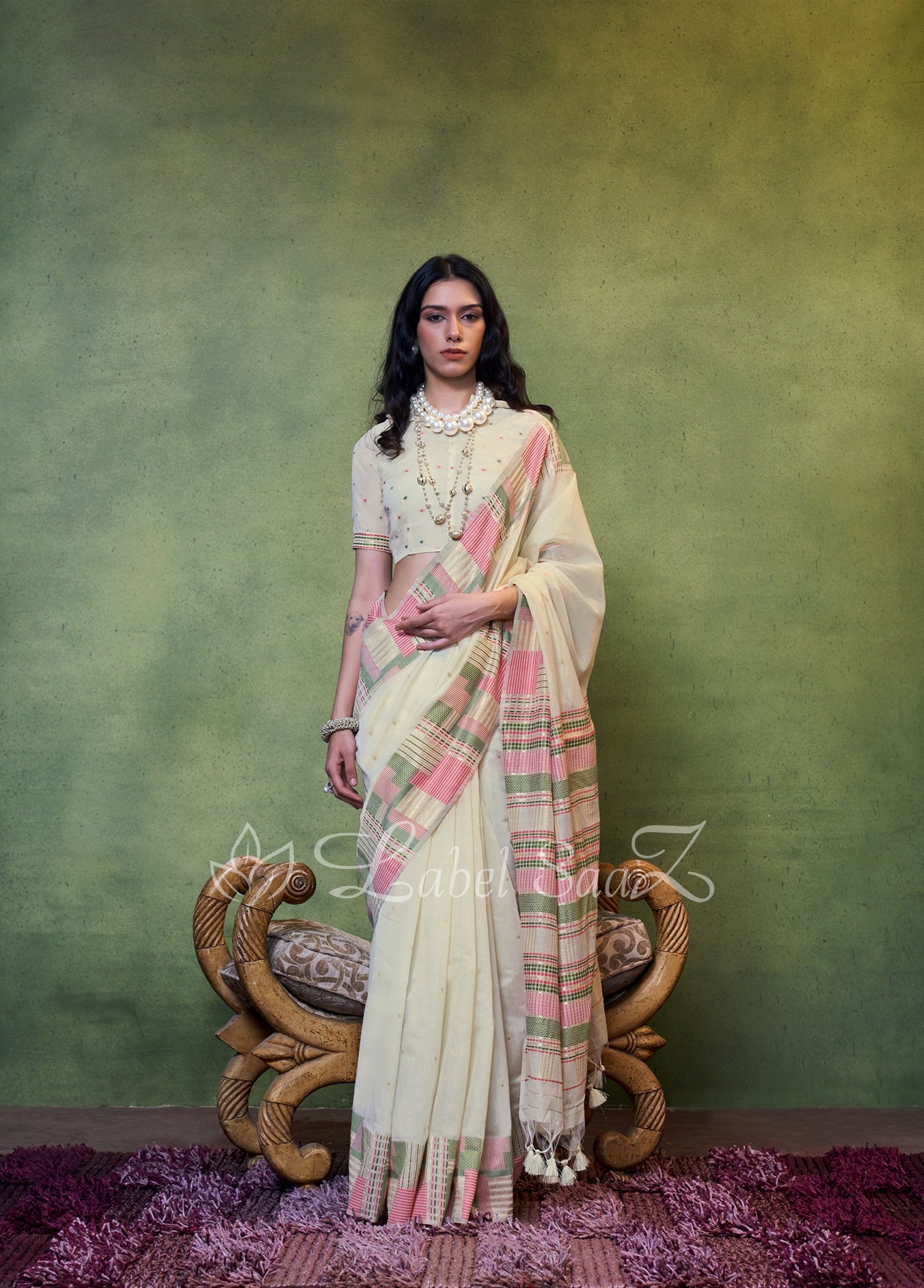 Off White Spun Handloom Weaving Silk Saree 