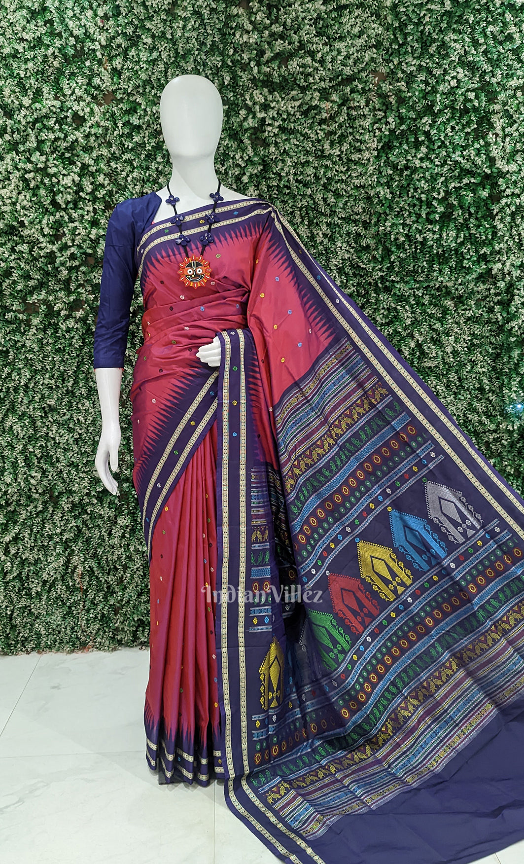 Magenta Pink Blue Dolabedi Bomkai Sambalpuri Ikat Silk Saree