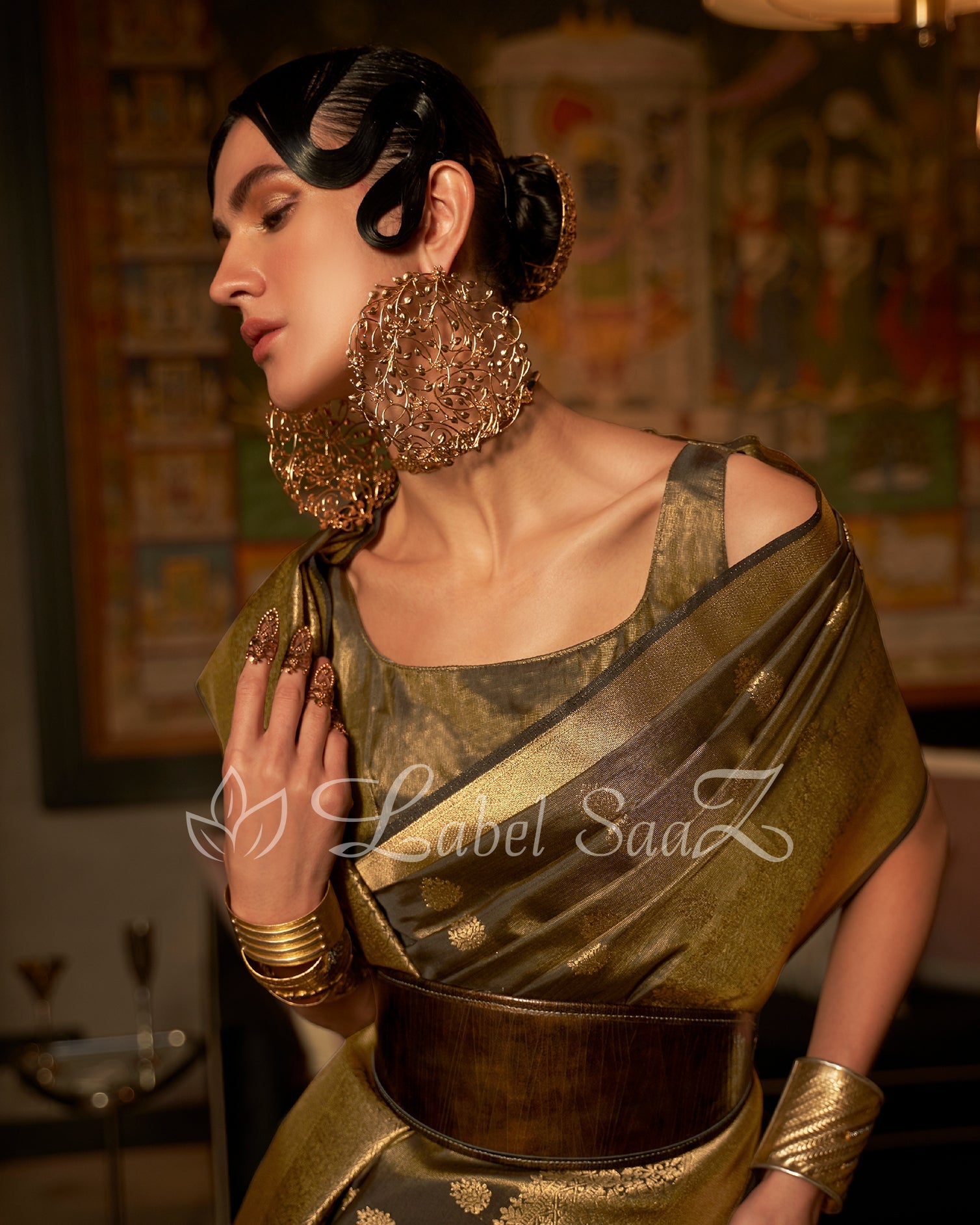 Mehndi Green Zari Base Tissue Banarasi Handloom Saree