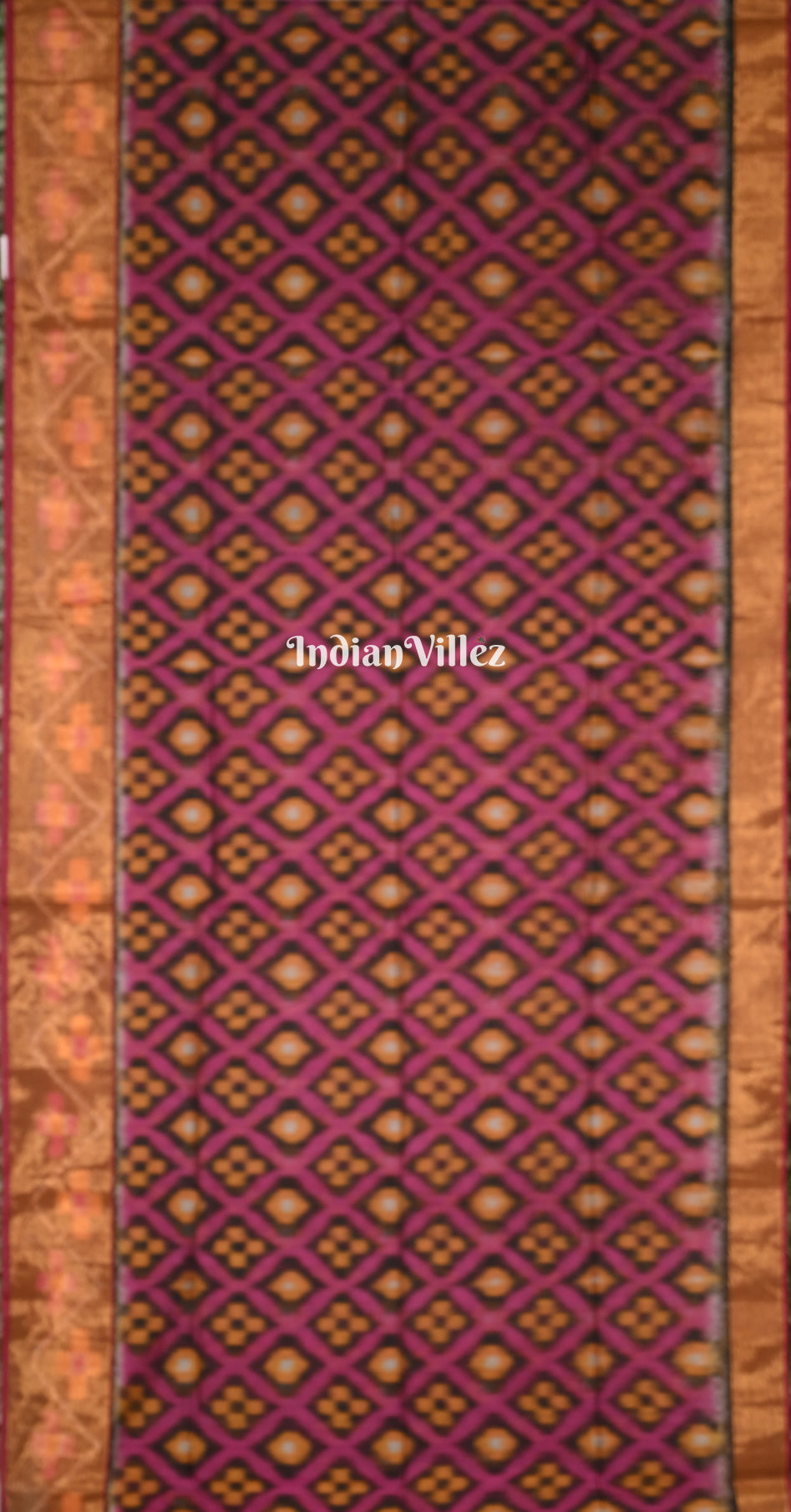 Magenta Pink Black Pochampally Ikat Silk Cotton (Sico) Saree 