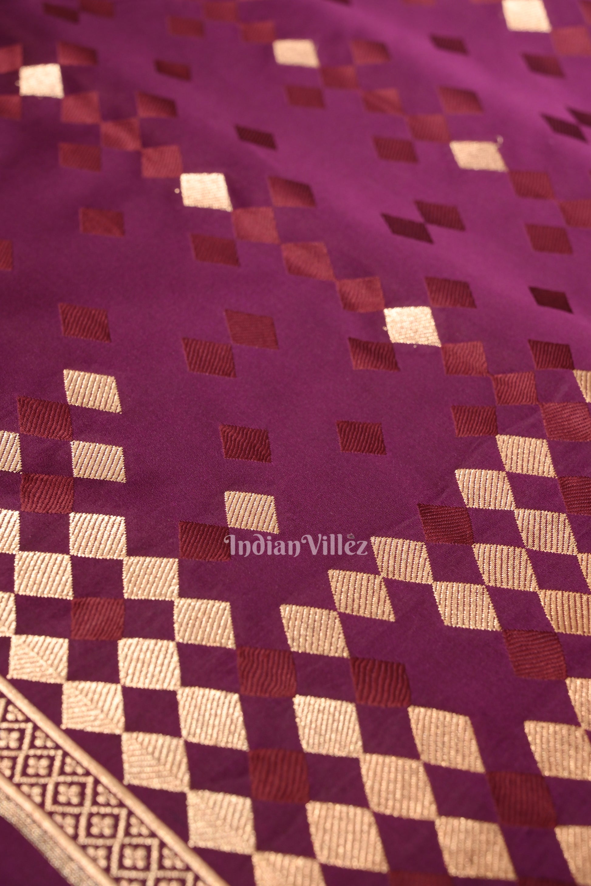 Deep Purple Soft Pure Mashru Satin Silk Banarasi Saree 