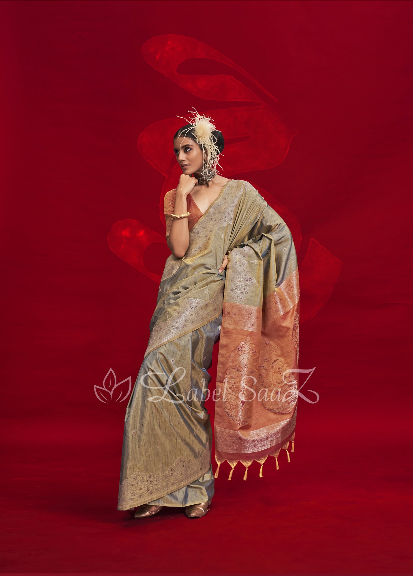 Grey Tussar Silk Handloom Weaving Silk Saree 