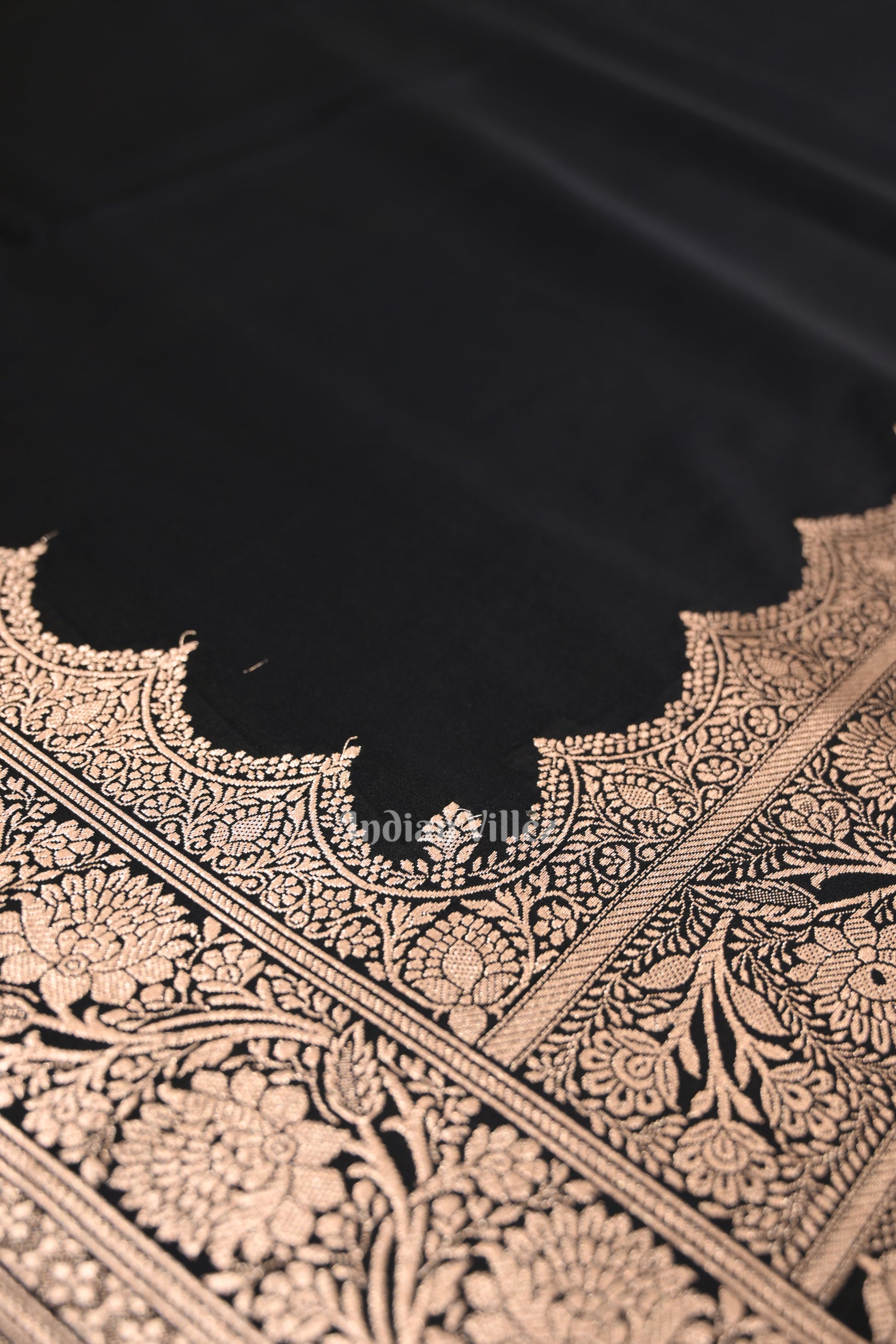 Exclusive Black Pure Soft Mashru Satin Silk Banarasi Saree 