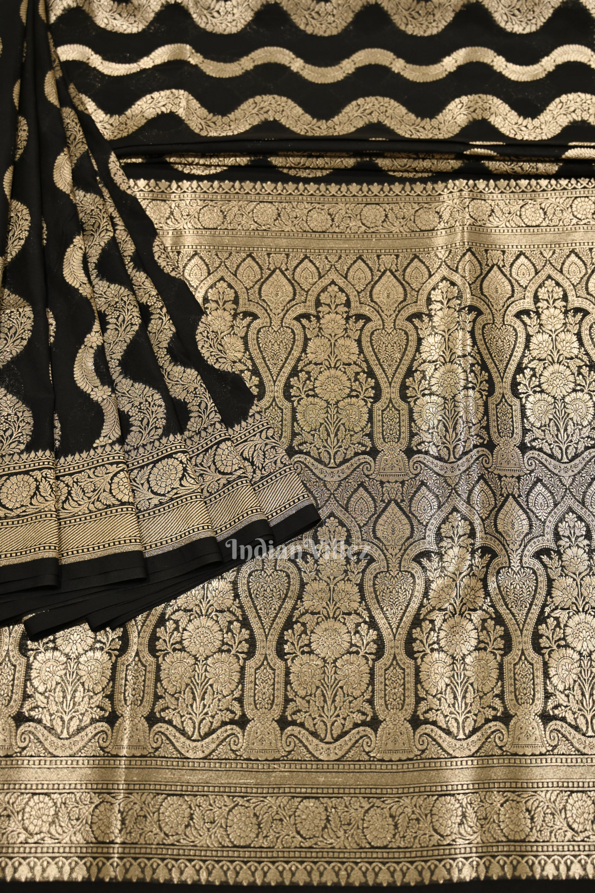  Elegant Black Meenakari Mashru Satin Silk Banarasi Saree 