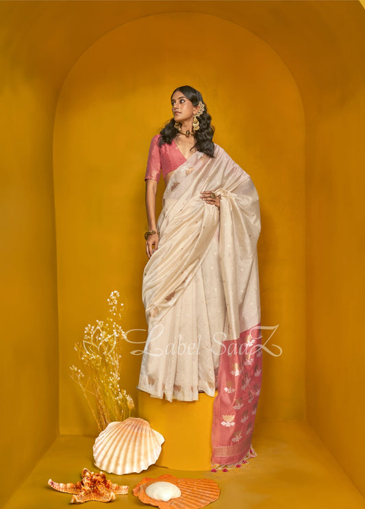 White Lotus Handloom Weaving Silk Saree 