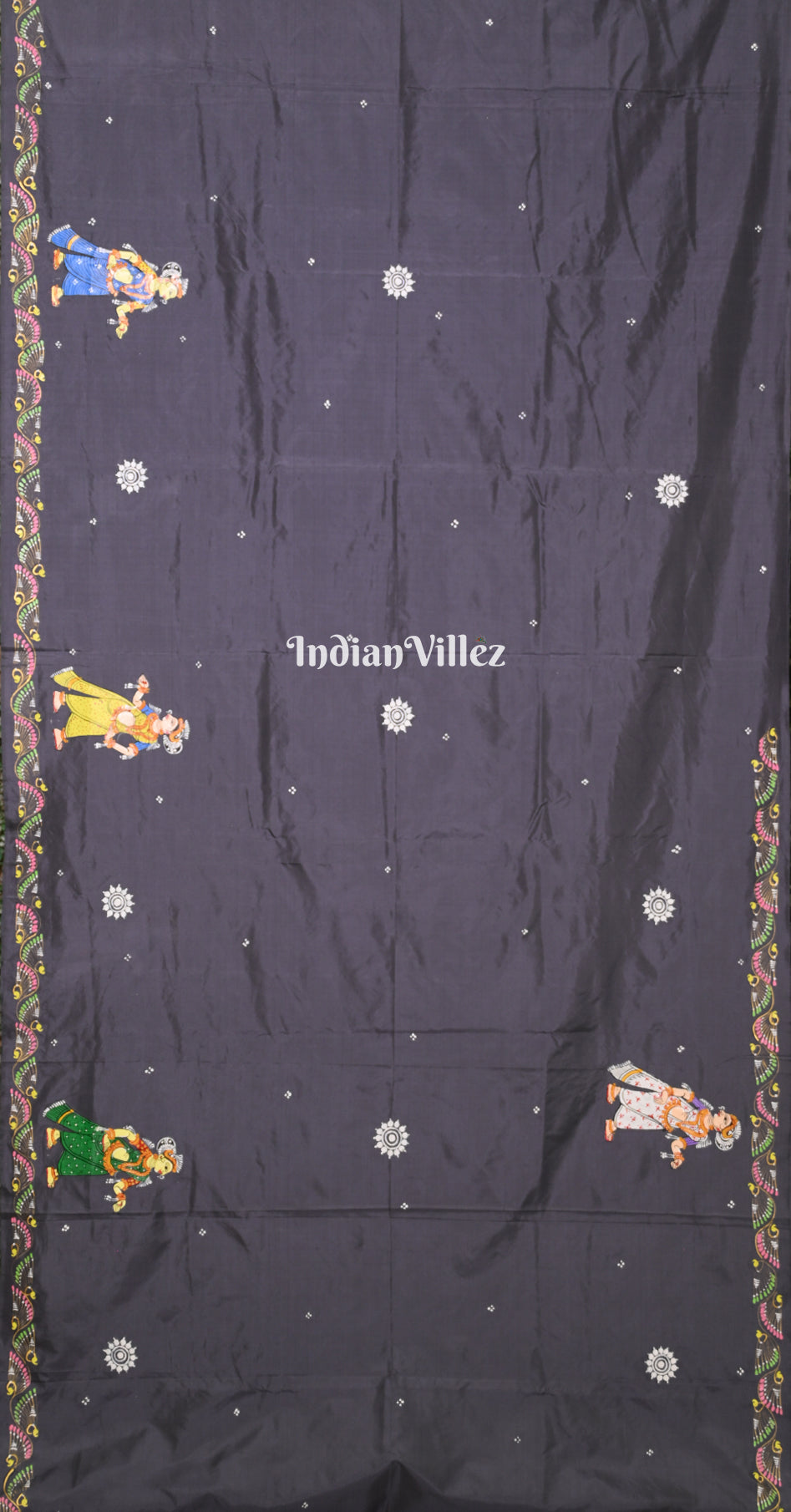 Grey Krishna Raas Leela Hand-Painted Pattachitra Saree