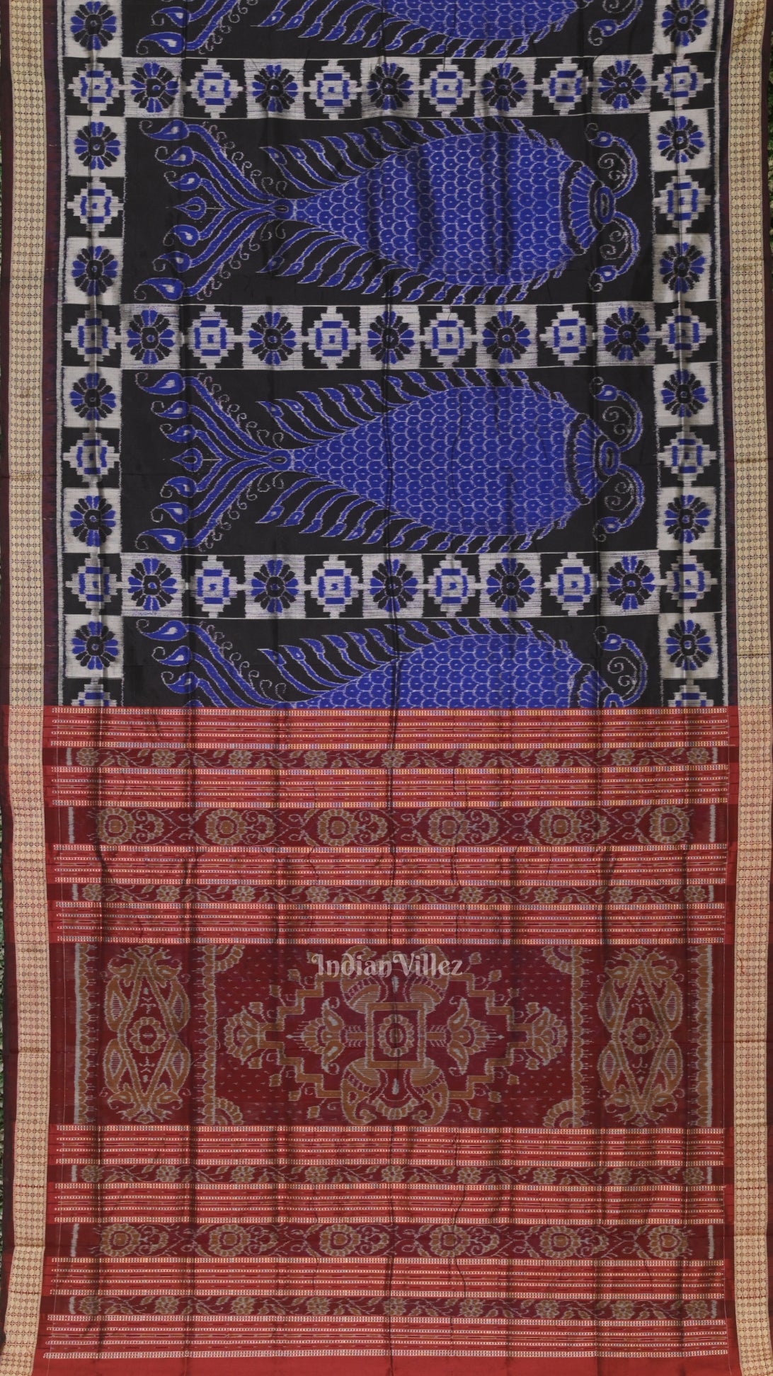 Blue Maroon Fish Motif Odisha Handloom Sambalpuri Silk Saree 