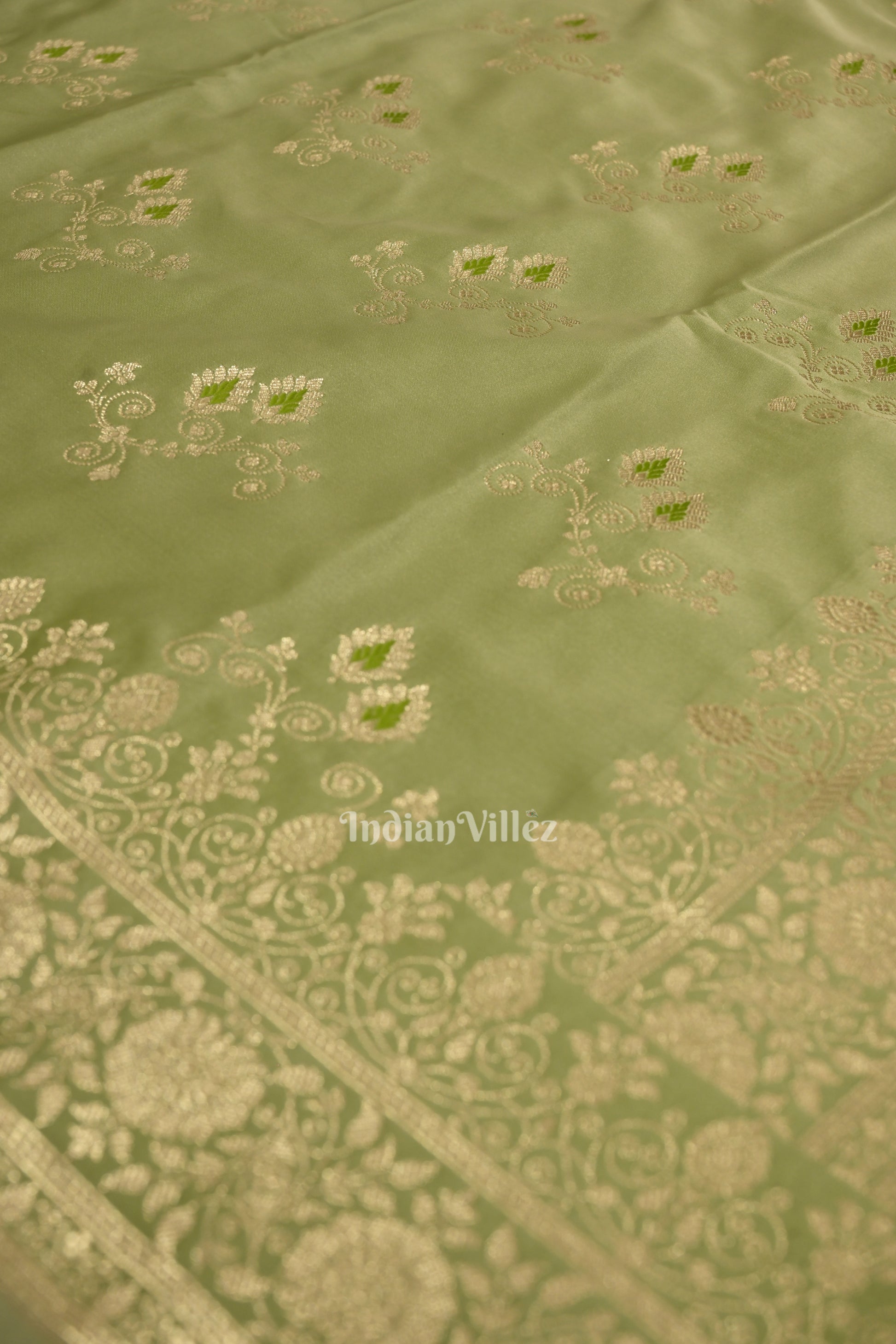 Exclusive Bridal Light Olive Green Mashru Satin Silk Banarasi Saree 