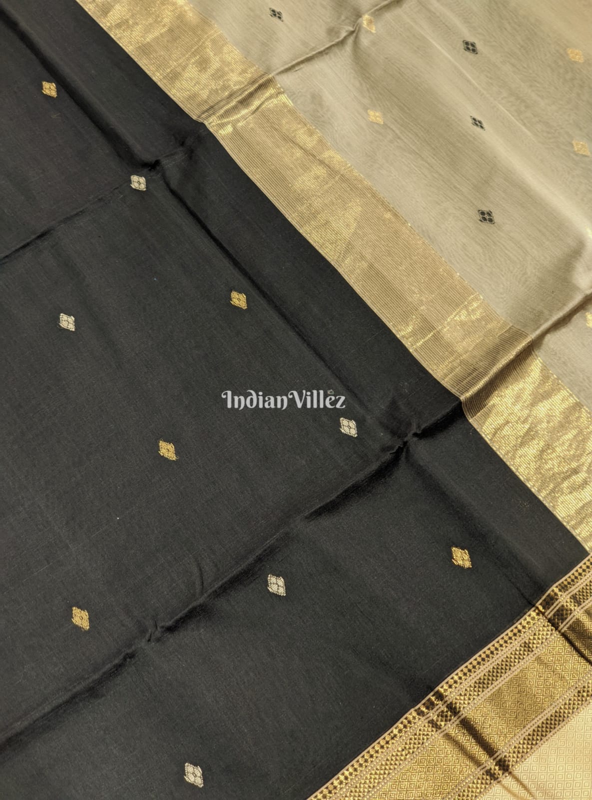 Black Maheshwari Handloom Saree
