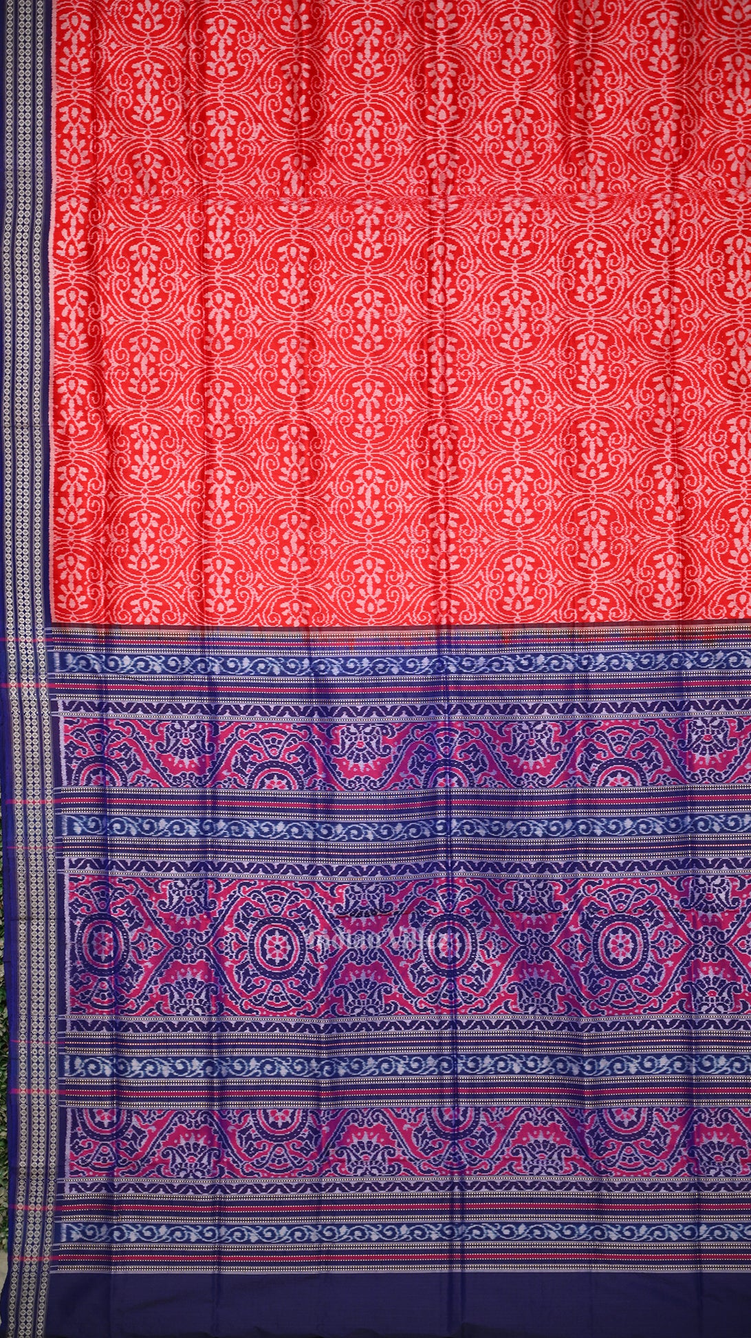 Red Blue Floral Motif Sambalpuri Silk Saree