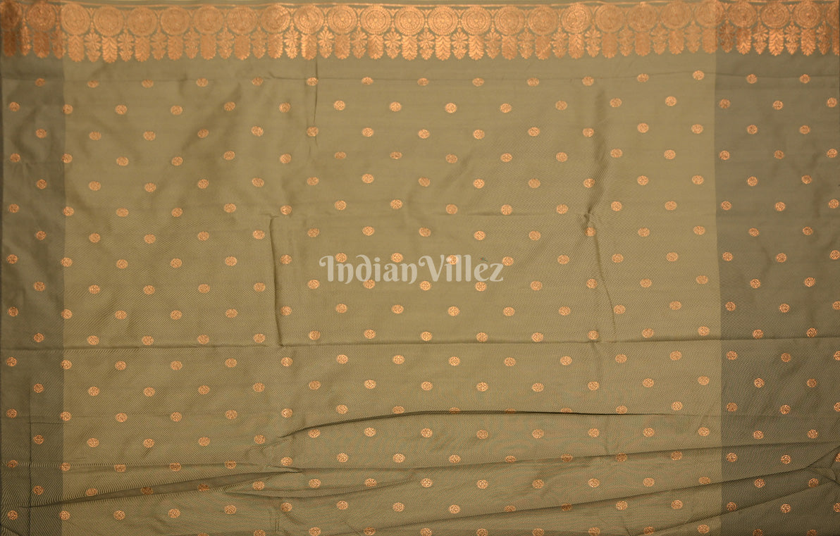 Off White Dual Tone Contrast Weaving Silk Saree