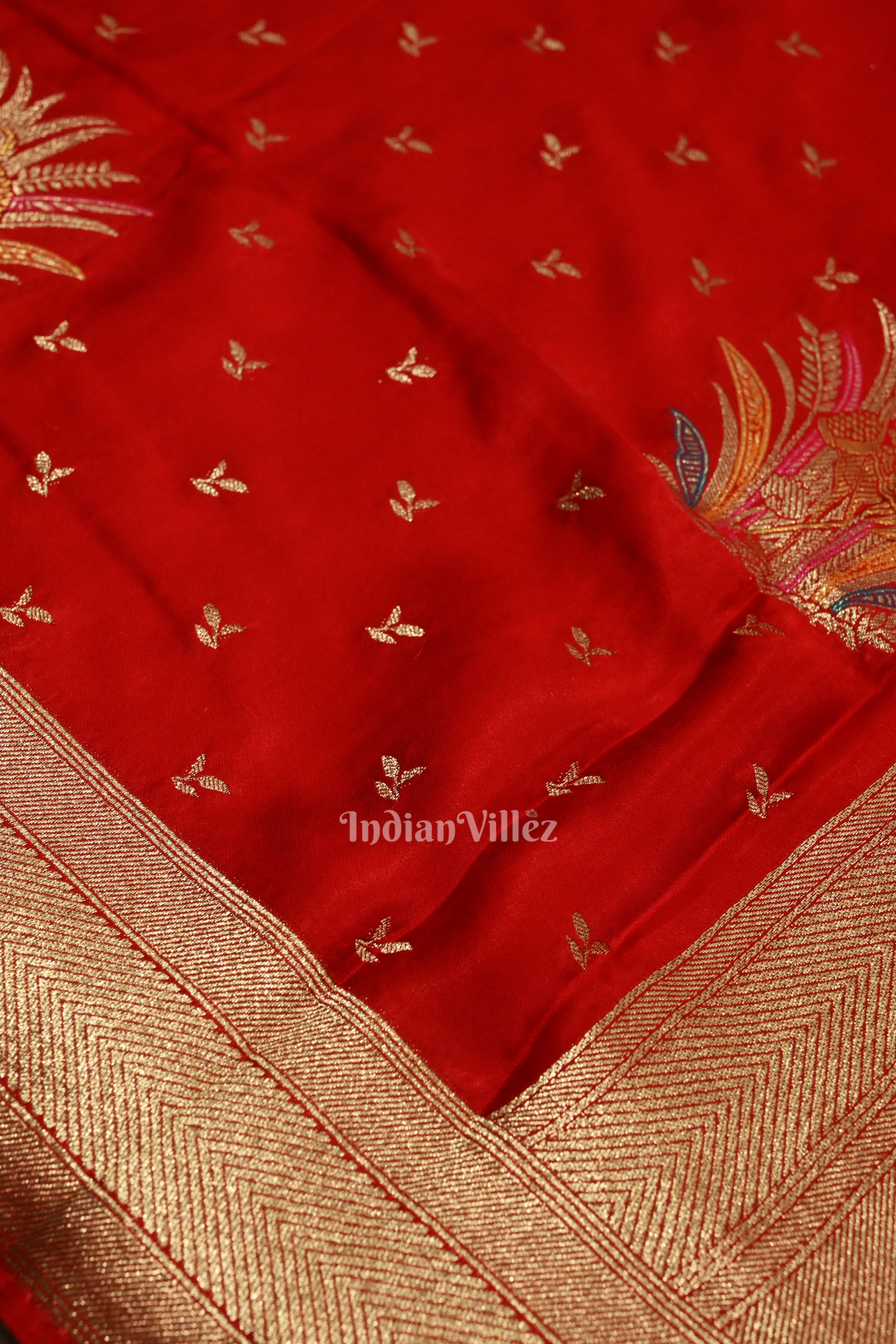 Deep Red Mashru Satin Satin Silk Banarasi Saree 