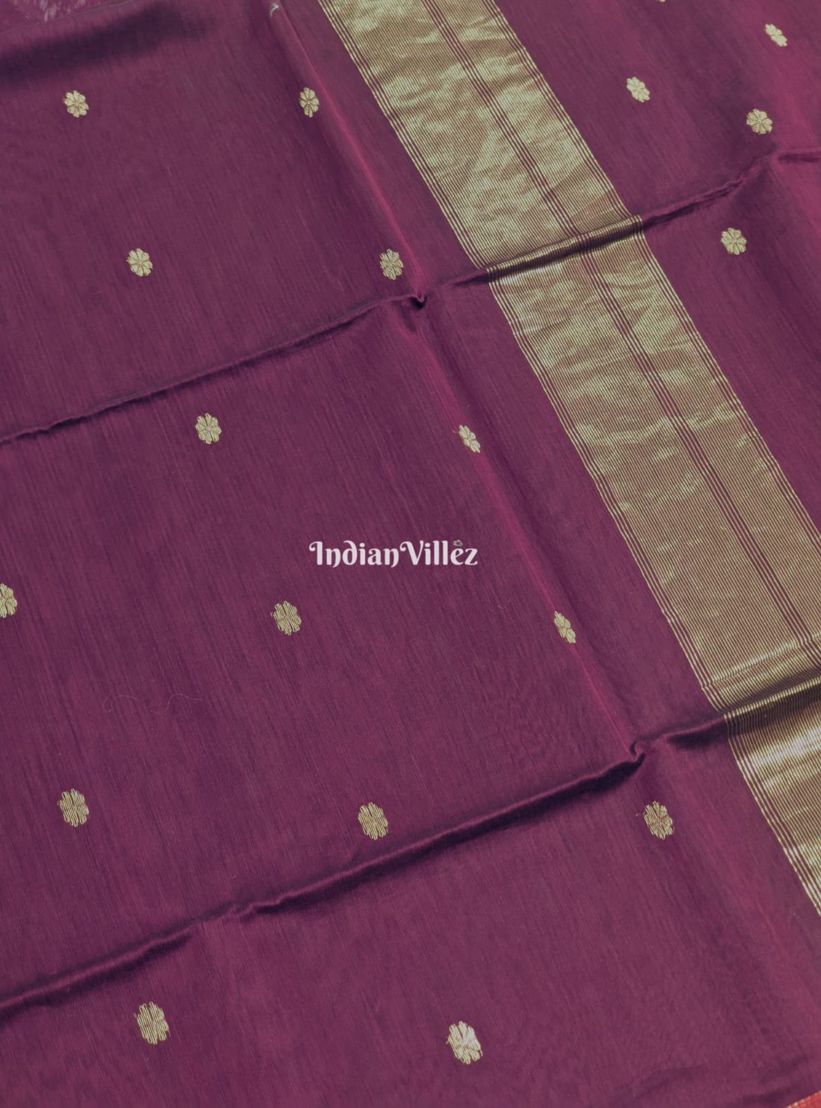 Maroon Maheshwari Silk and Cotton Saree