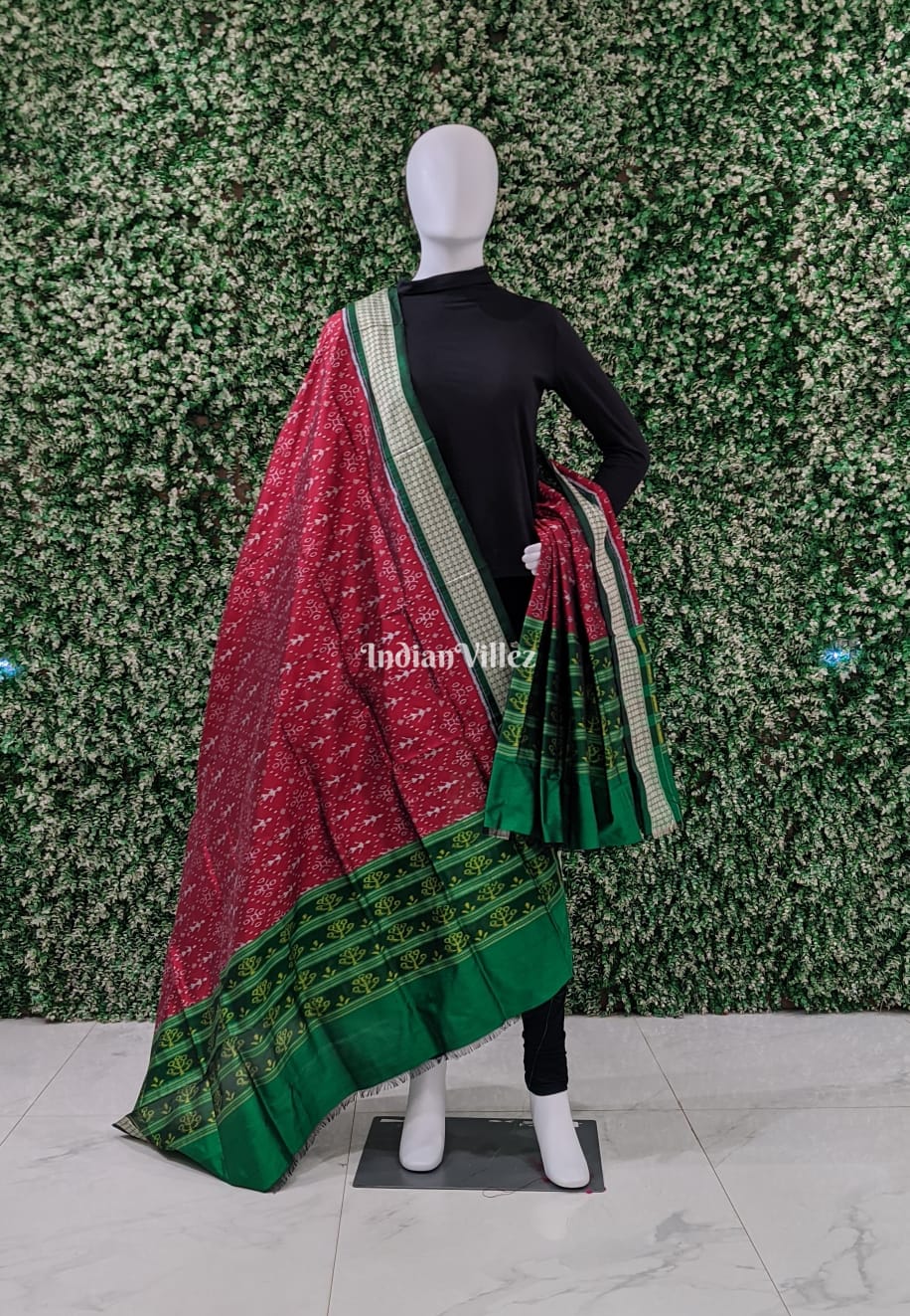 Maroon Green Odisha Ikat Sambalpuri Silk Dupatta