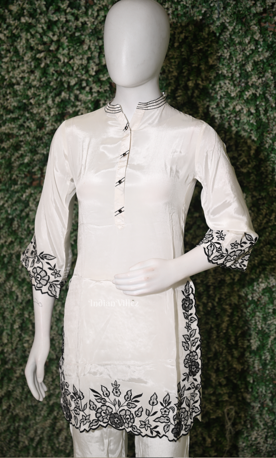 Designer  White Black Embroidery Kurta & Pant Set-(Co-Ords Set)