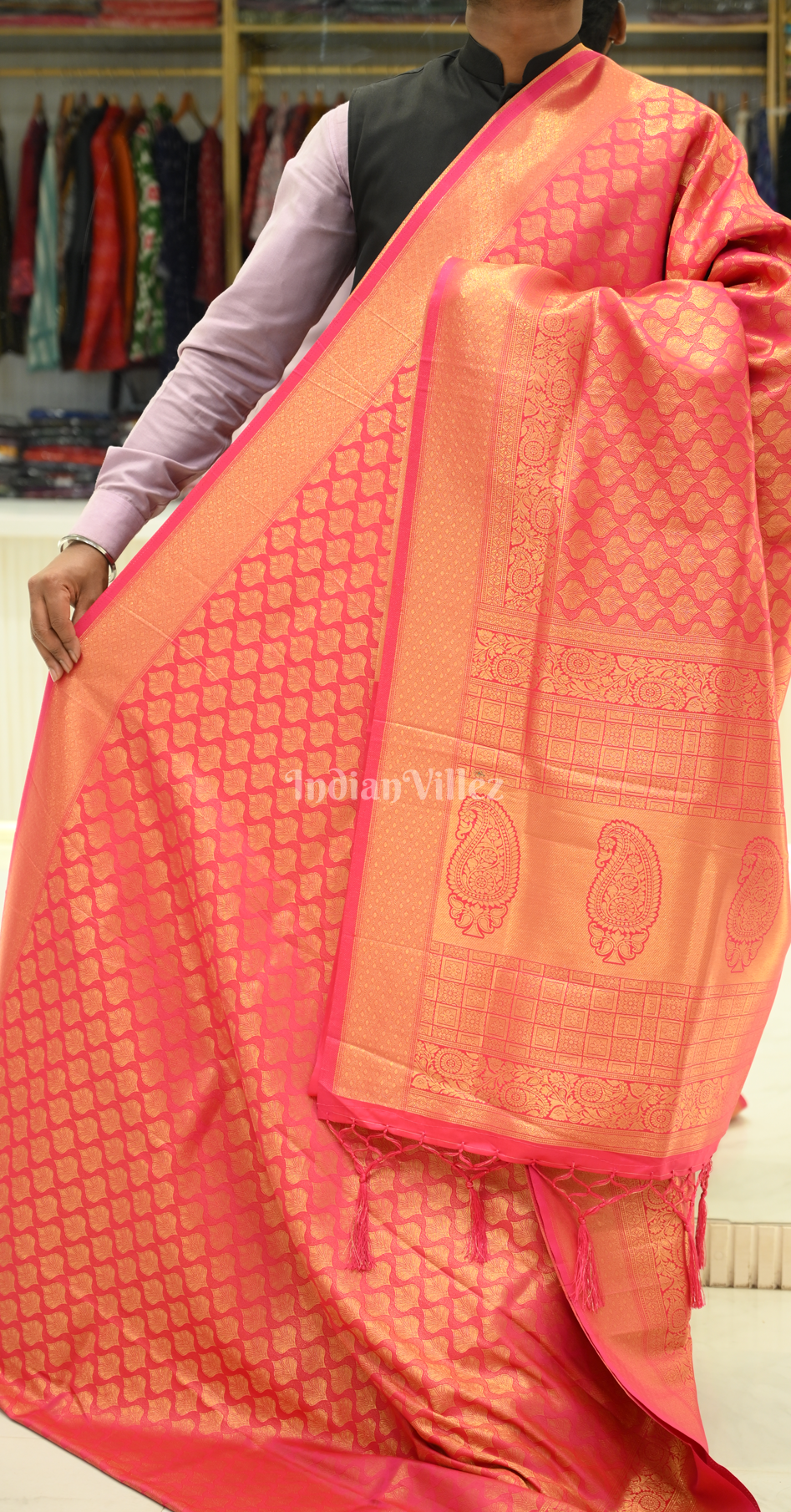 Red Diamond Floral Brocade Pure Kanjivaram Silk Saree