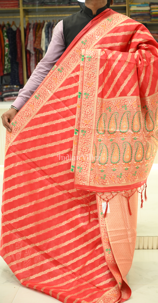Red Two Tone Meenakari Weaving Organza Banarasi Saree