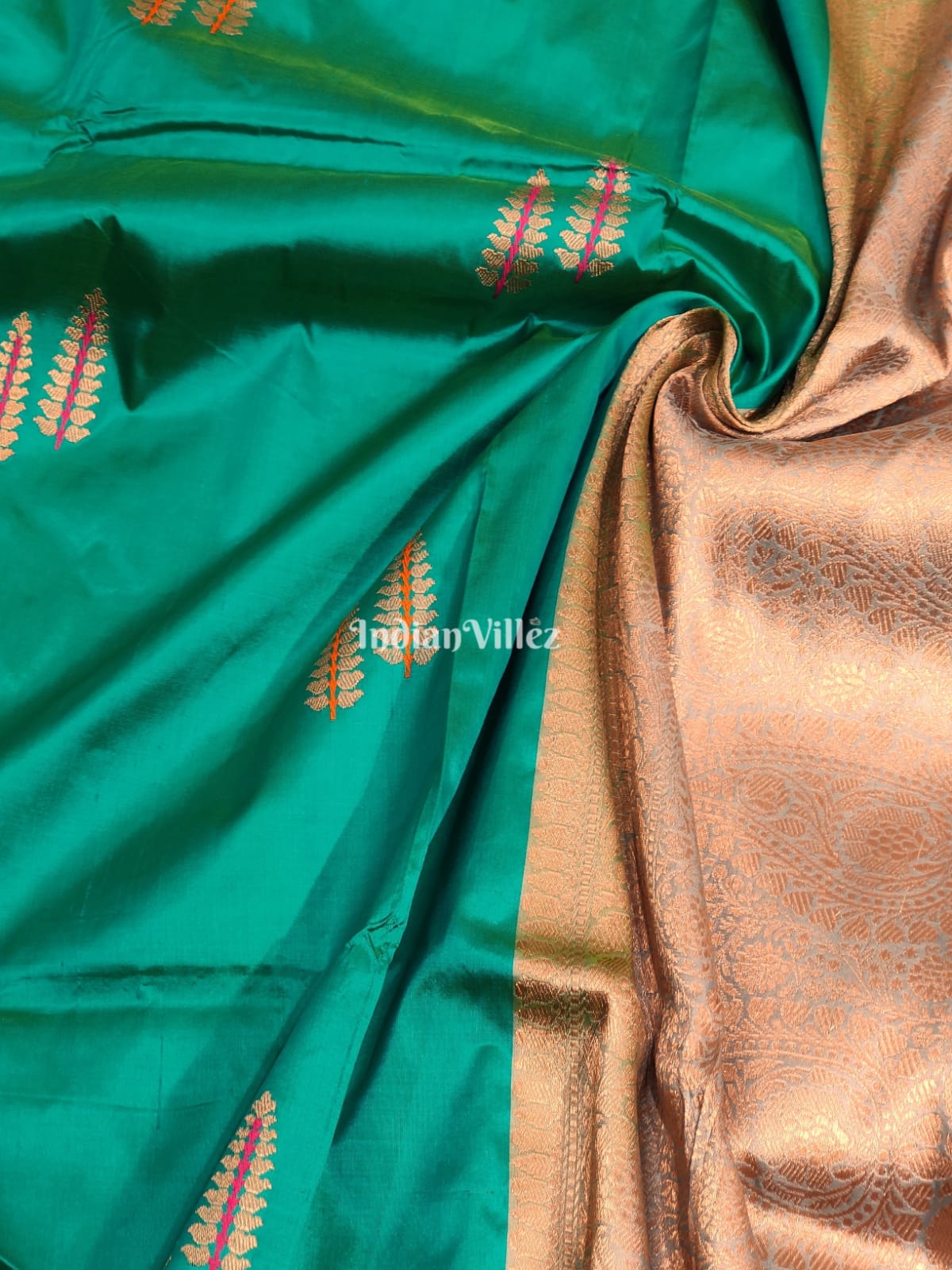 Rama Green Pure Banarasi Katan Silk Saree