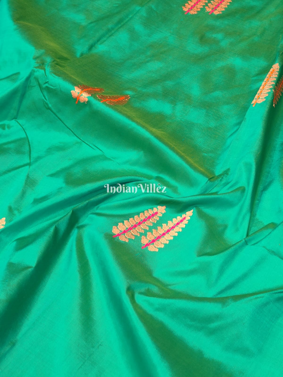 Rama Green Pure Banarasi Katan Silk Saree