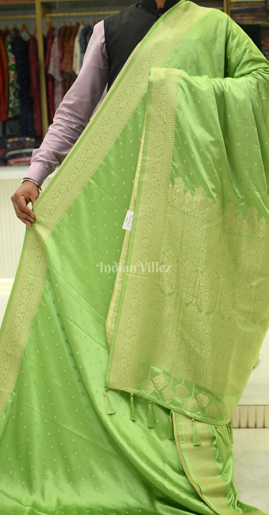 Mehendi Green Satin Silk Banarasi Saree With Brocade Blouse
