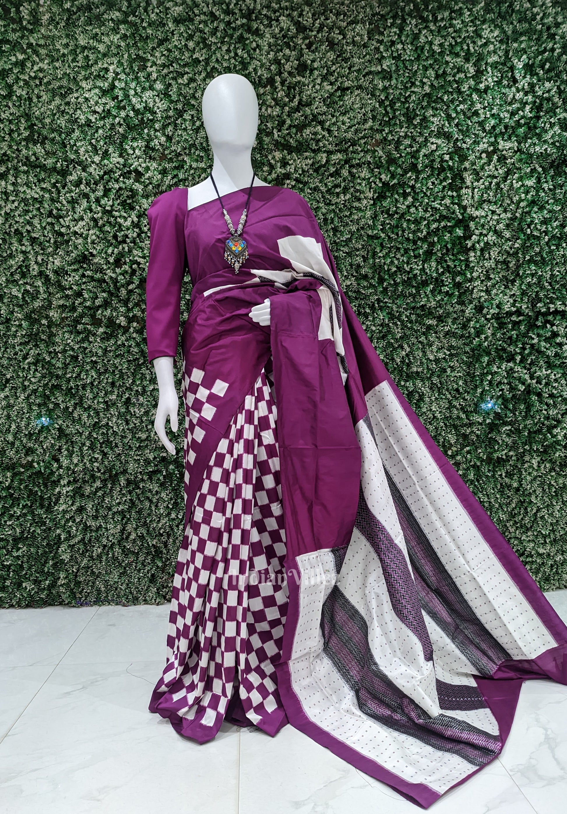 White Purple Odisha Ikat Pasapali Sambalpuri Silk Saree
