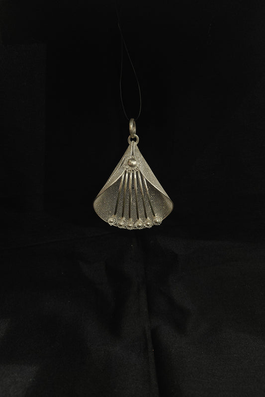 Designer Silver Filigree Fine Tarakasi Pendant