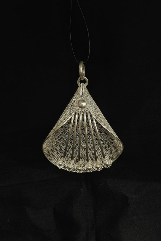 Designer Silver Filigree Fine Tarakasi Pendant
