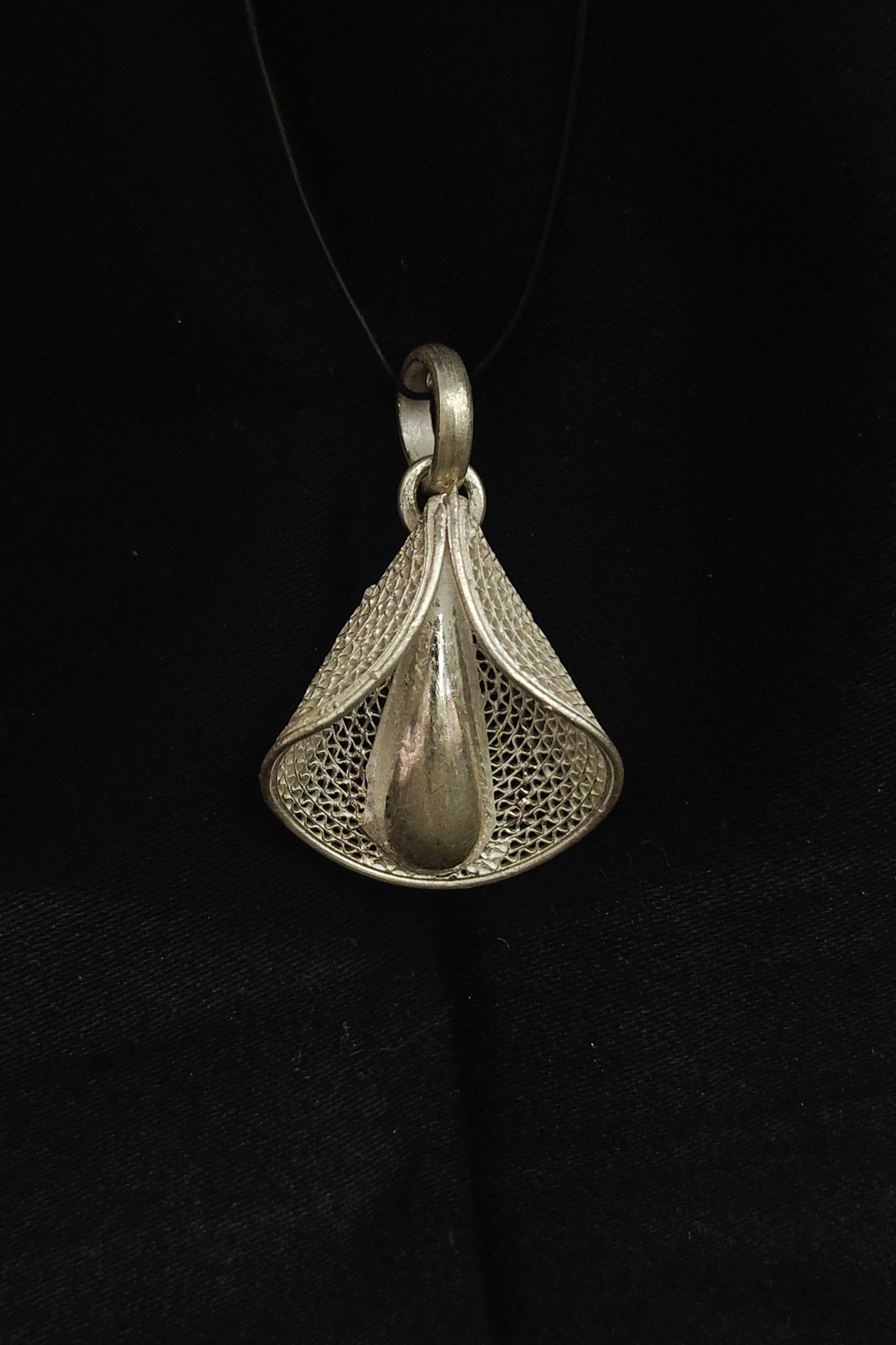 Designer Silver Filigree Pankhuri Pendant
