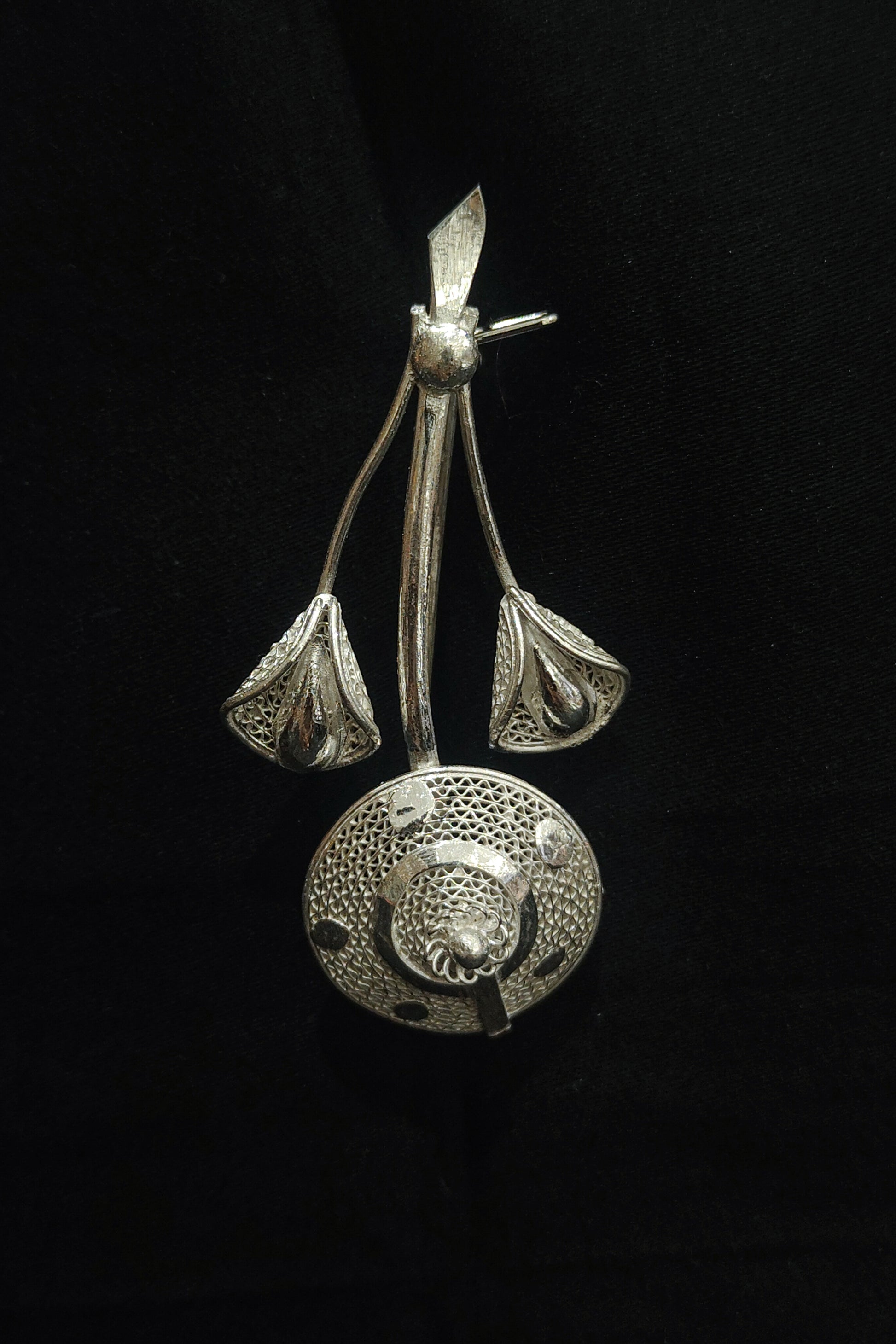  Designer Silver Filigree Hair Pin 