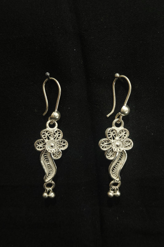 Drop Design Silver Filigree Earring Set 