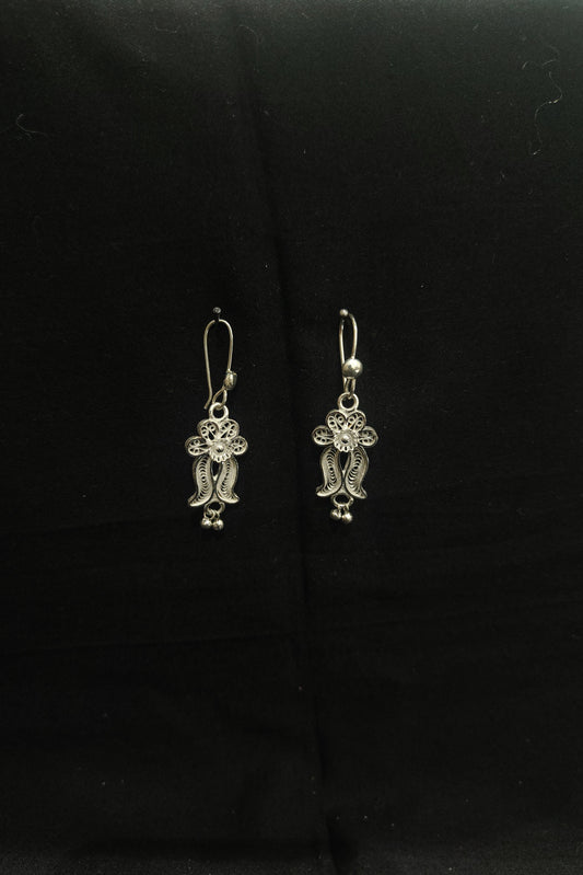 Drop Design Silver Filigree Earring Set 