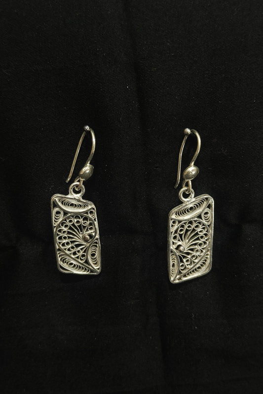 Flower in Rectangle Silver Filigree Earring Set
