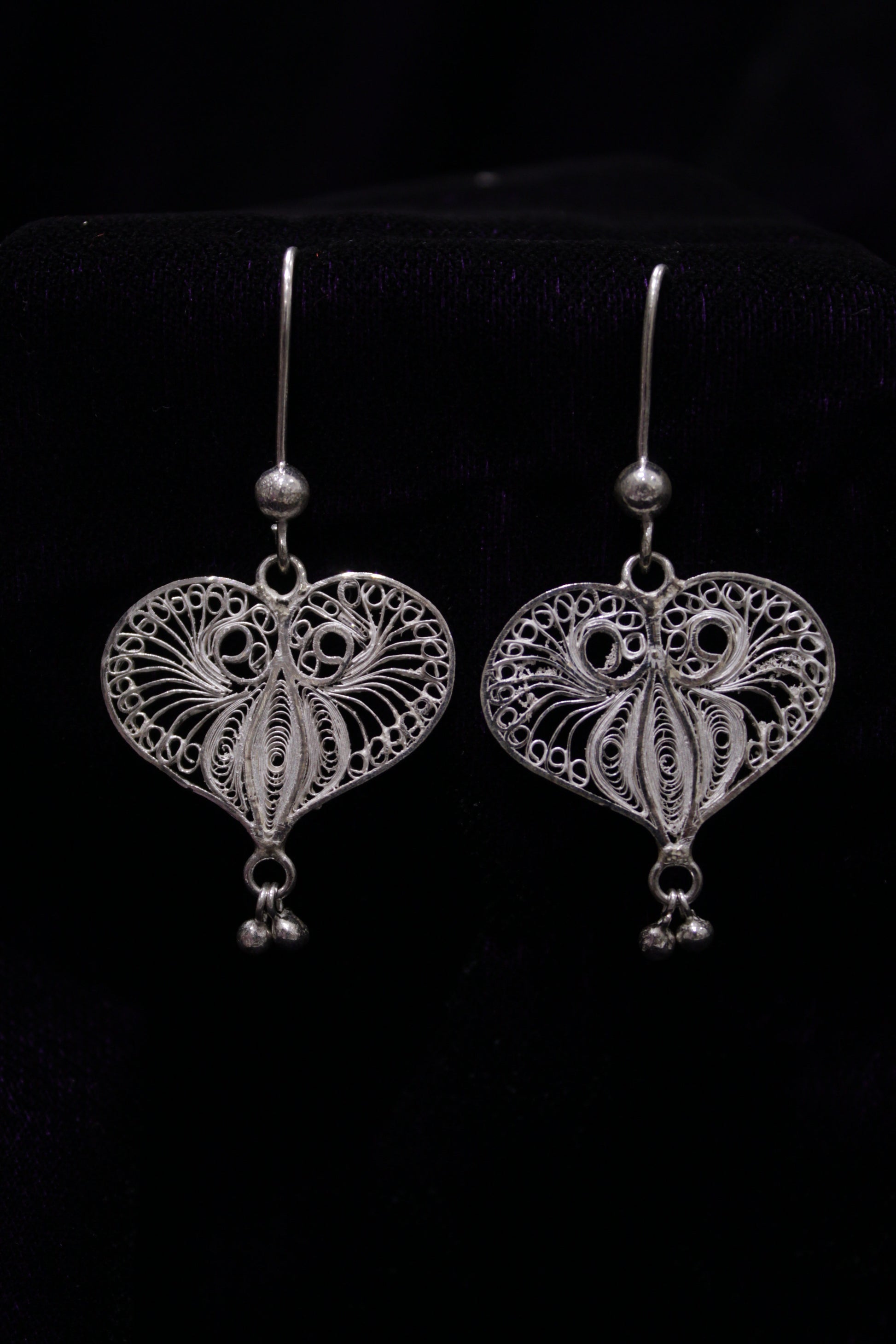 Butterfly in Heart Shape Silver Bead Filigree Earring