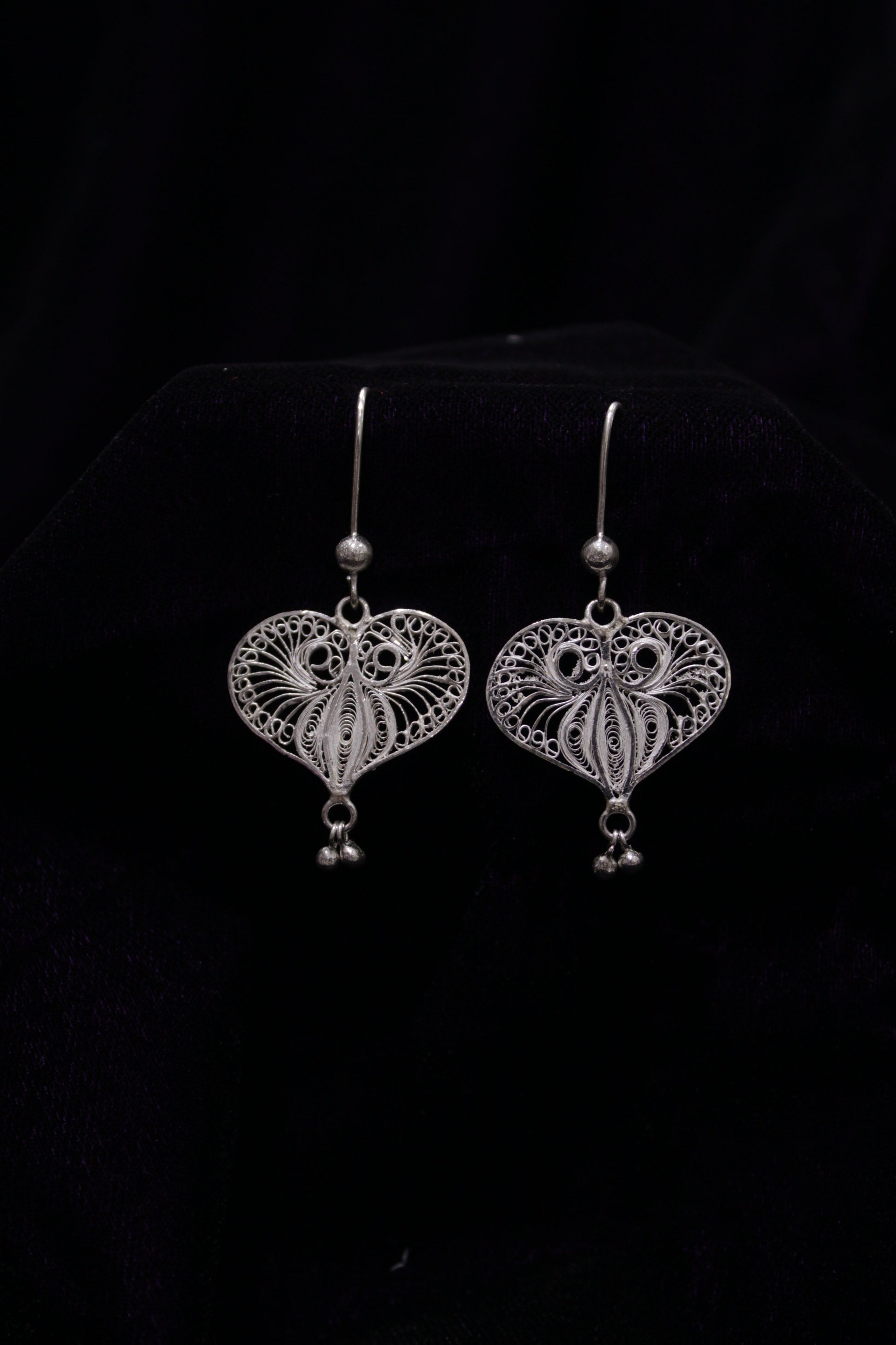 Butterfly in Heart Shape Silver Bead Filigree Earring