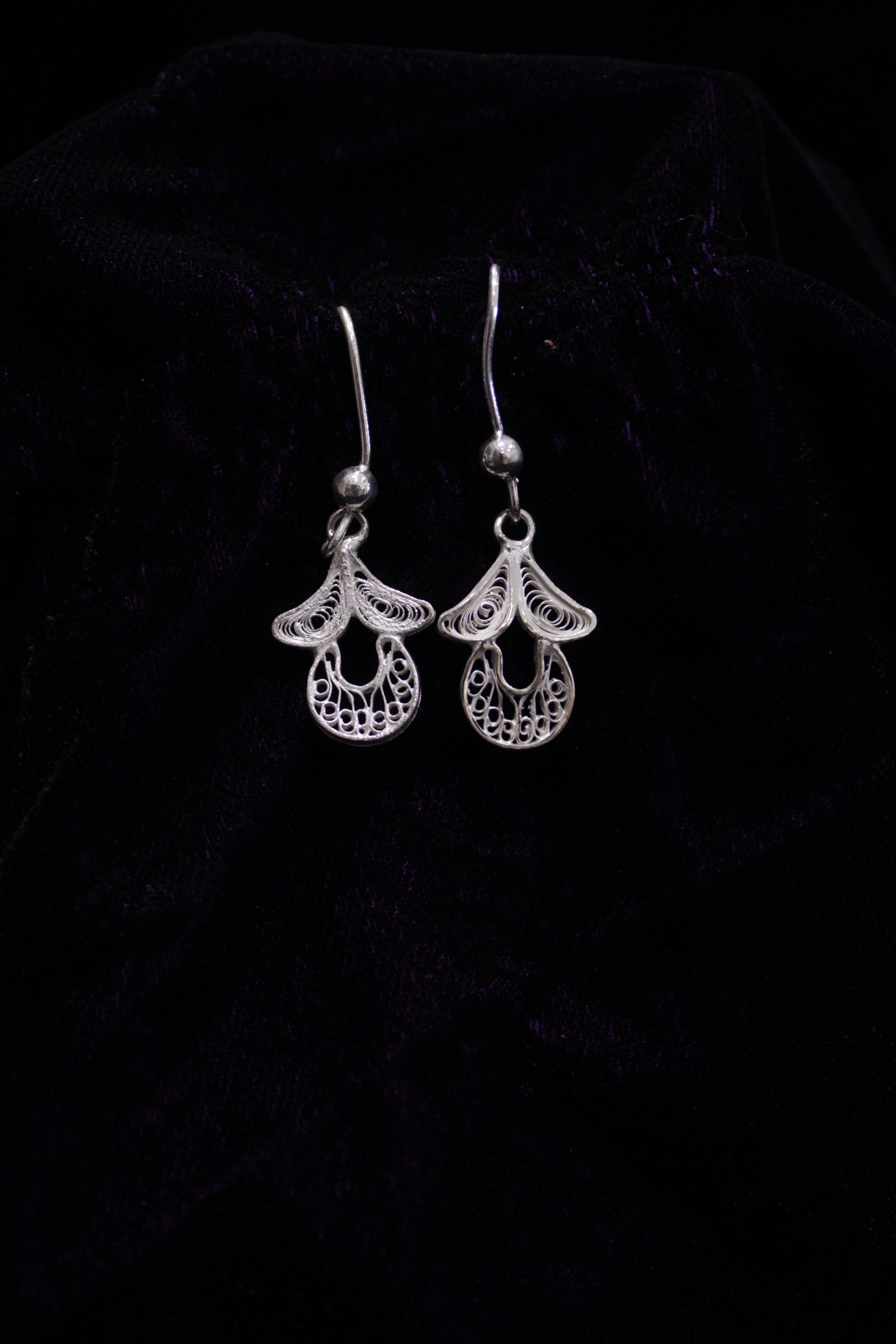 Half Moon Floral Design Silver Filigree Earring