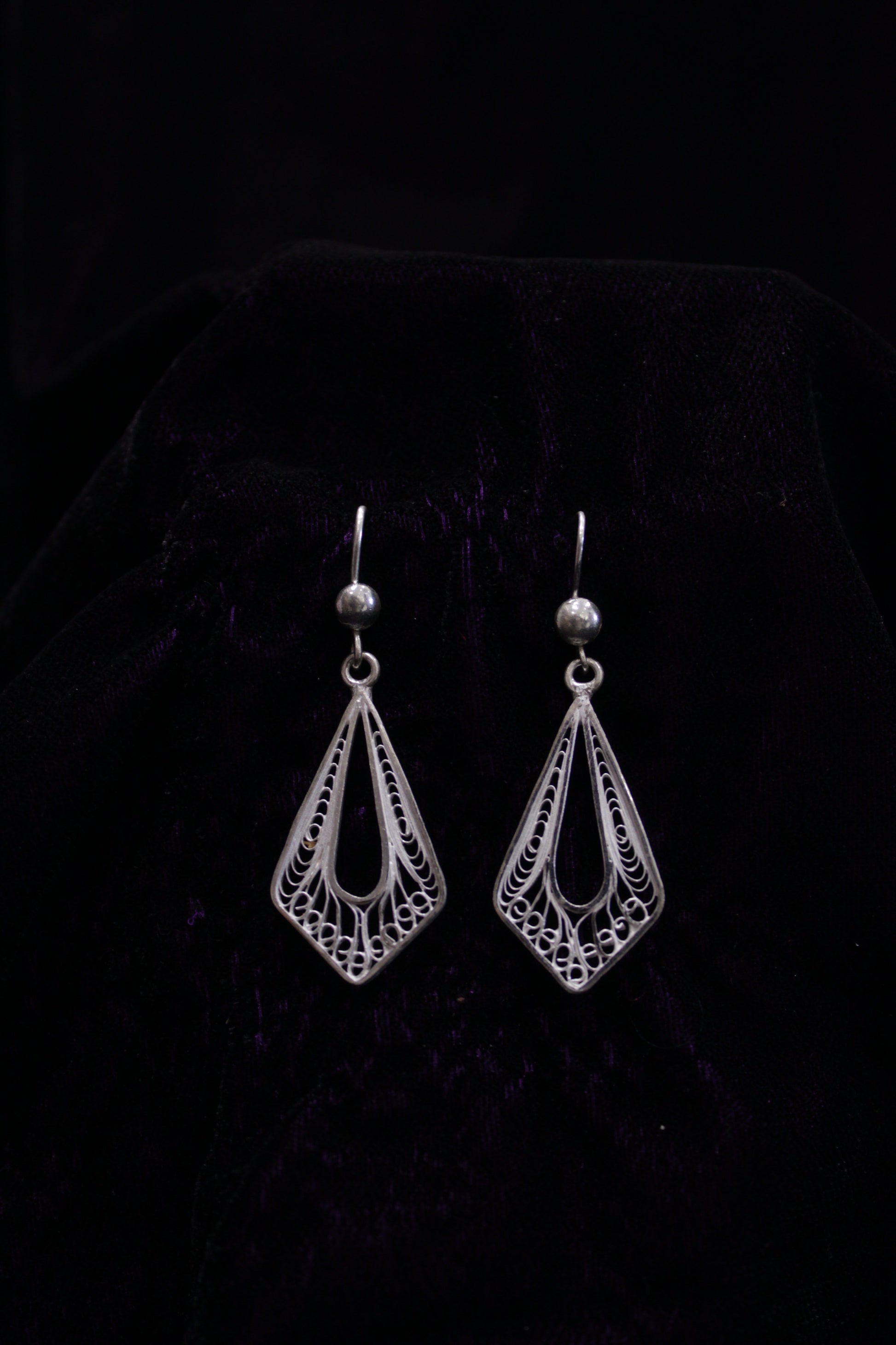 Diamond Silver Bead Filigree Earring Stud