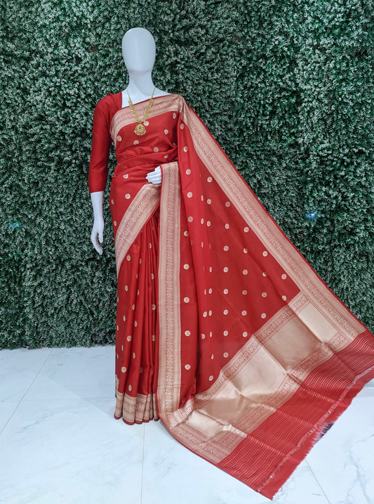 Sonakshi Sinha Red Pure Katan Silk Chand Tara Banarasi Saree
