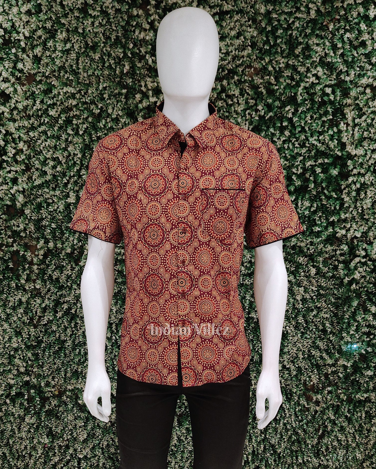 Maroon Design Block Printed Half Sleeve Shirt for Men