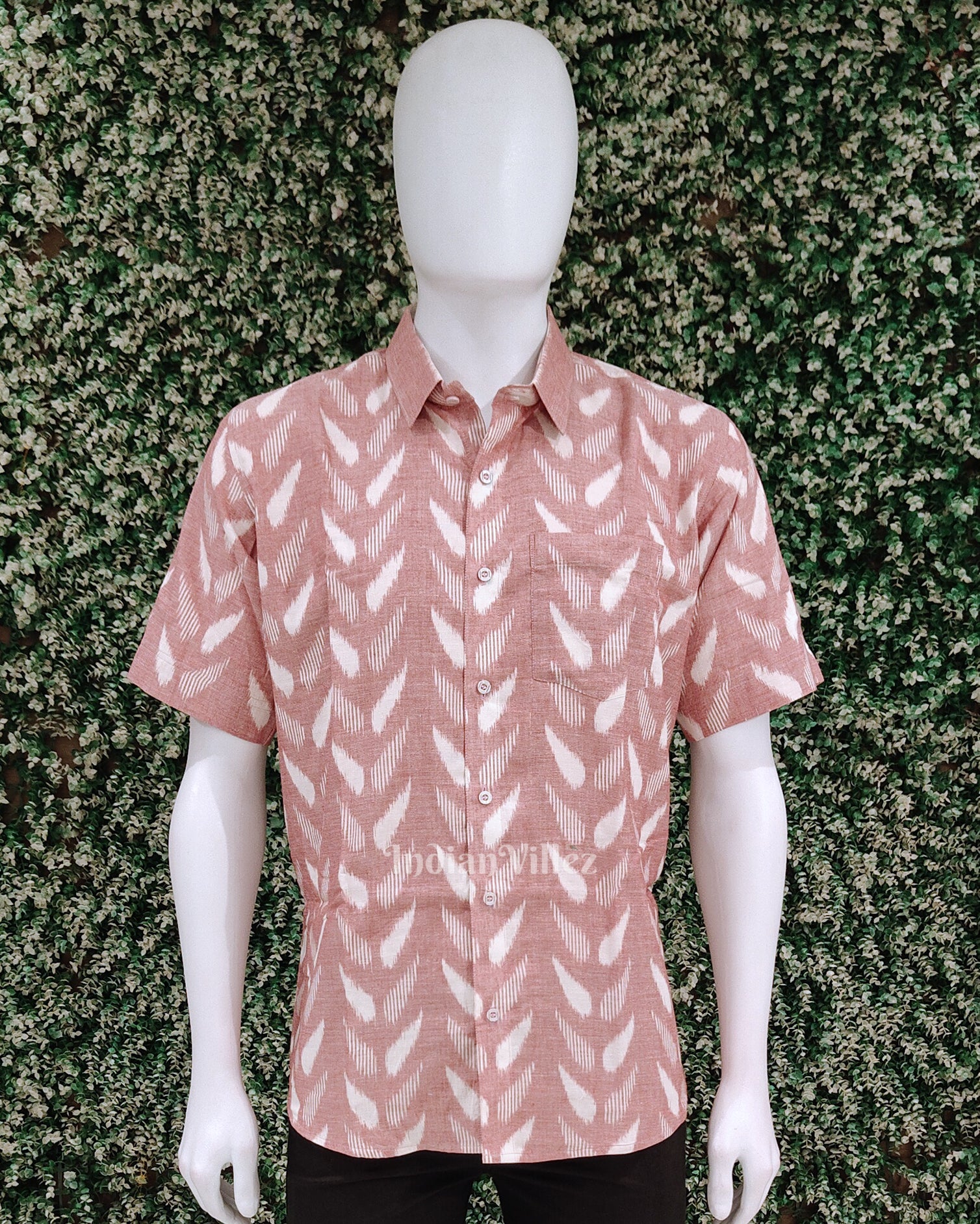 White Pink Odisha Ikat Cotton Half Sleeve Shirt for Men 